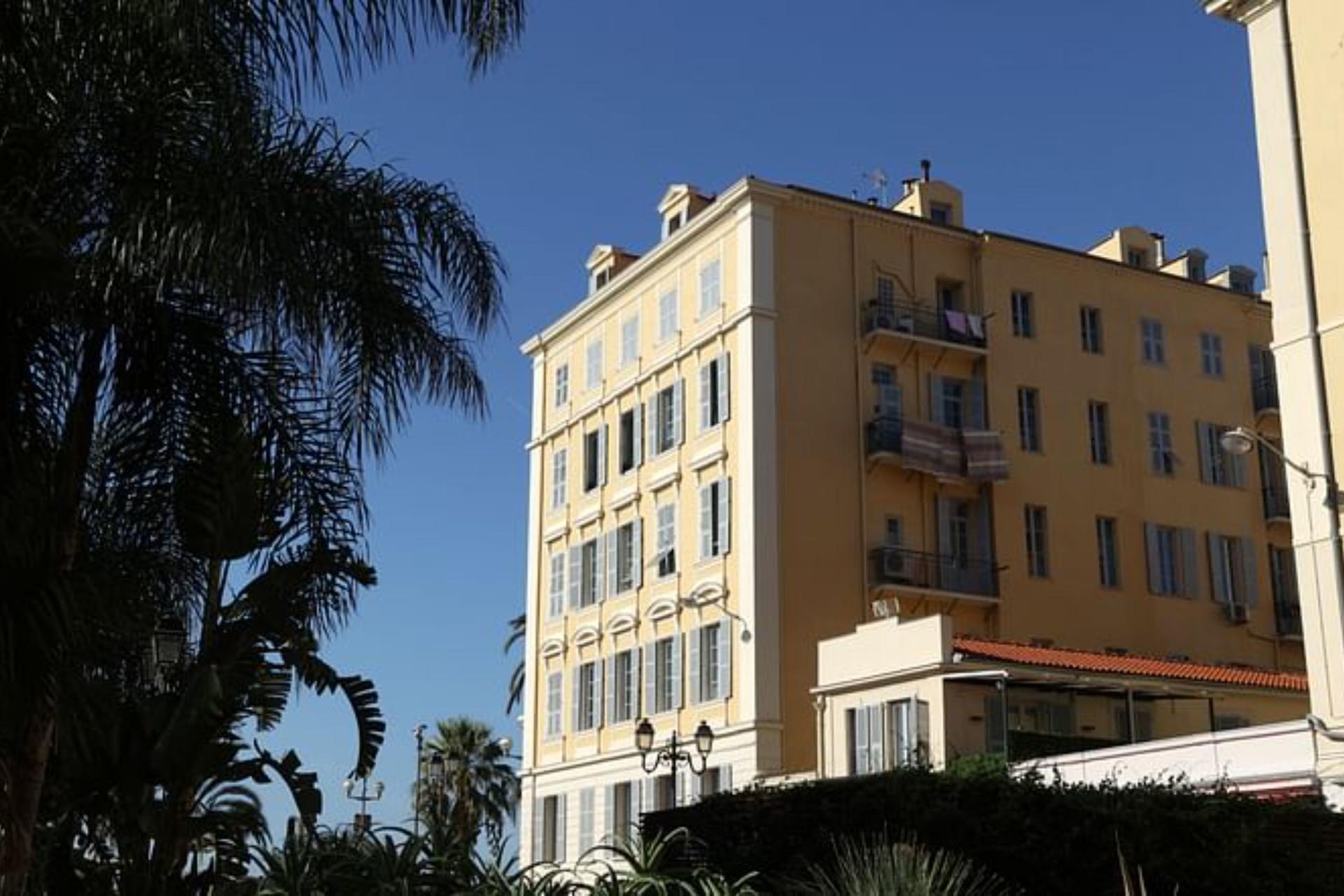 Old Town and Flower Market Walking Tour in Nice  - Thumbnail 4