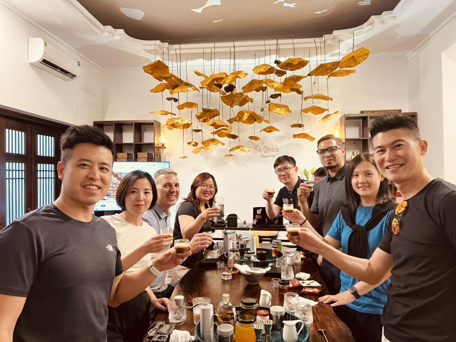 Hanoi: Vietnamese Coffee Workshop with 6 Recipes & 9 Tastings - Thumbnail 2