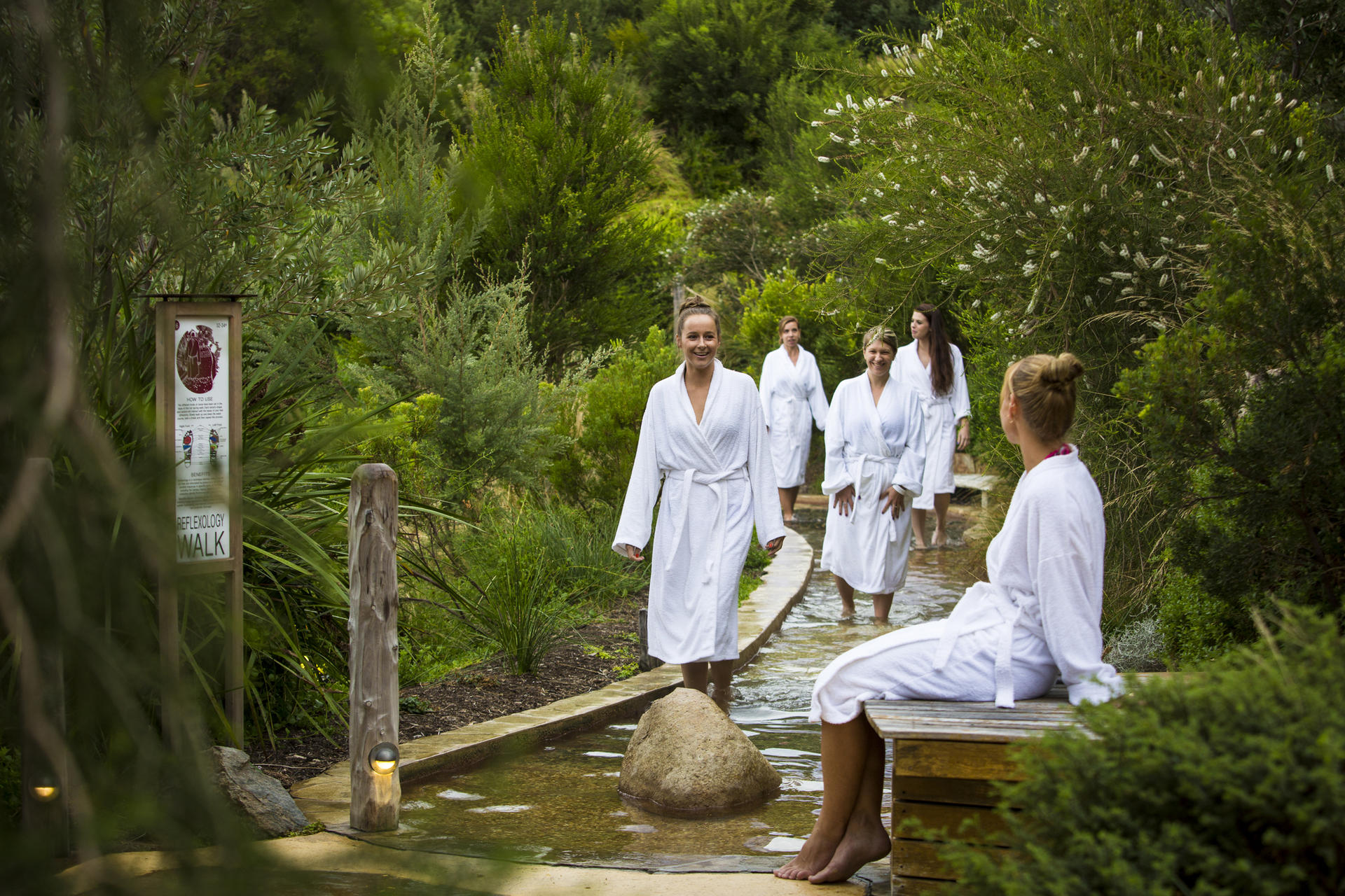 Mornington Peninsula Hot Springs Spa Day Tour - Thumbnail 2