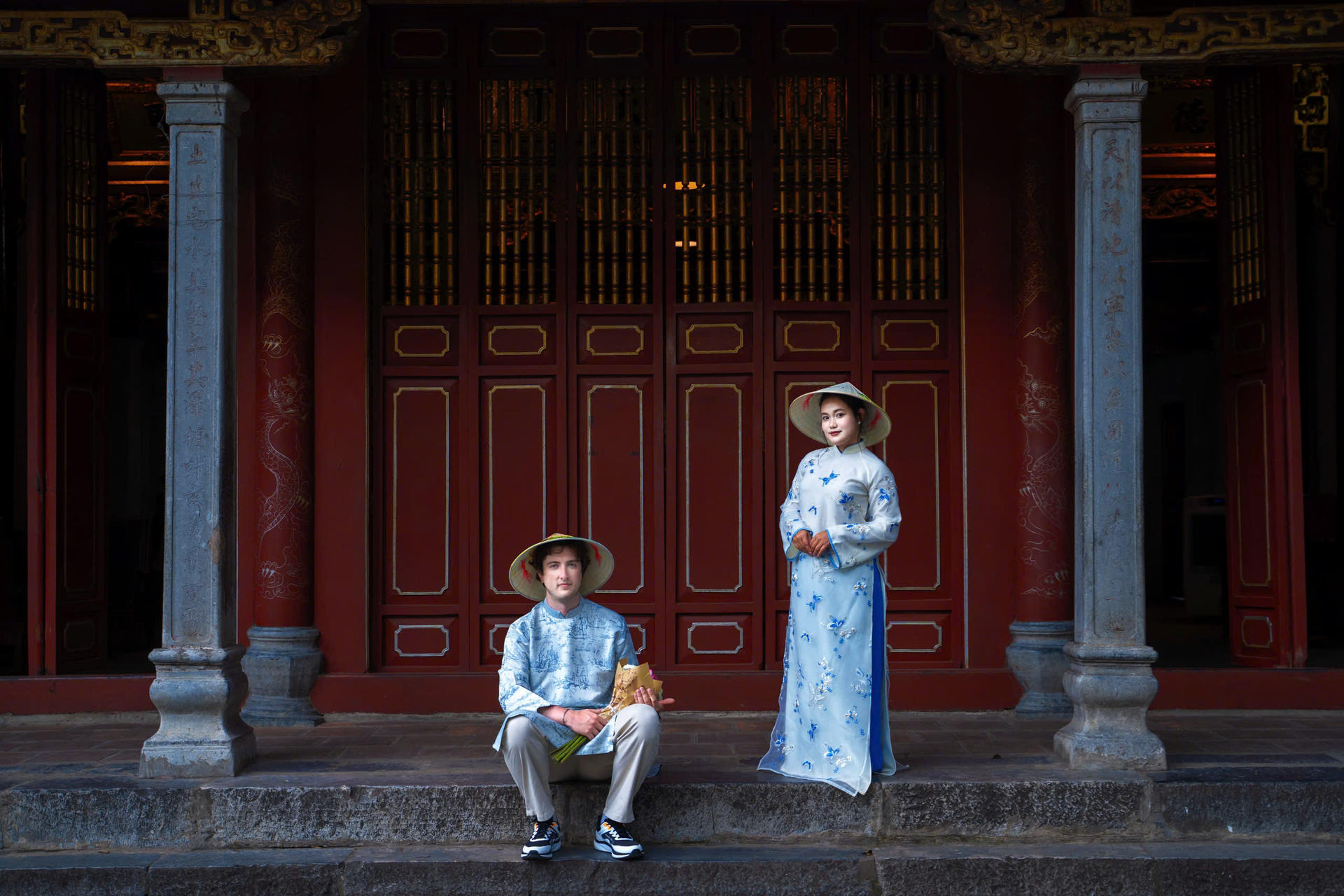 Ao Dai Rental & Professional Photoshoot in Hanoi Old Quarter - Image 1