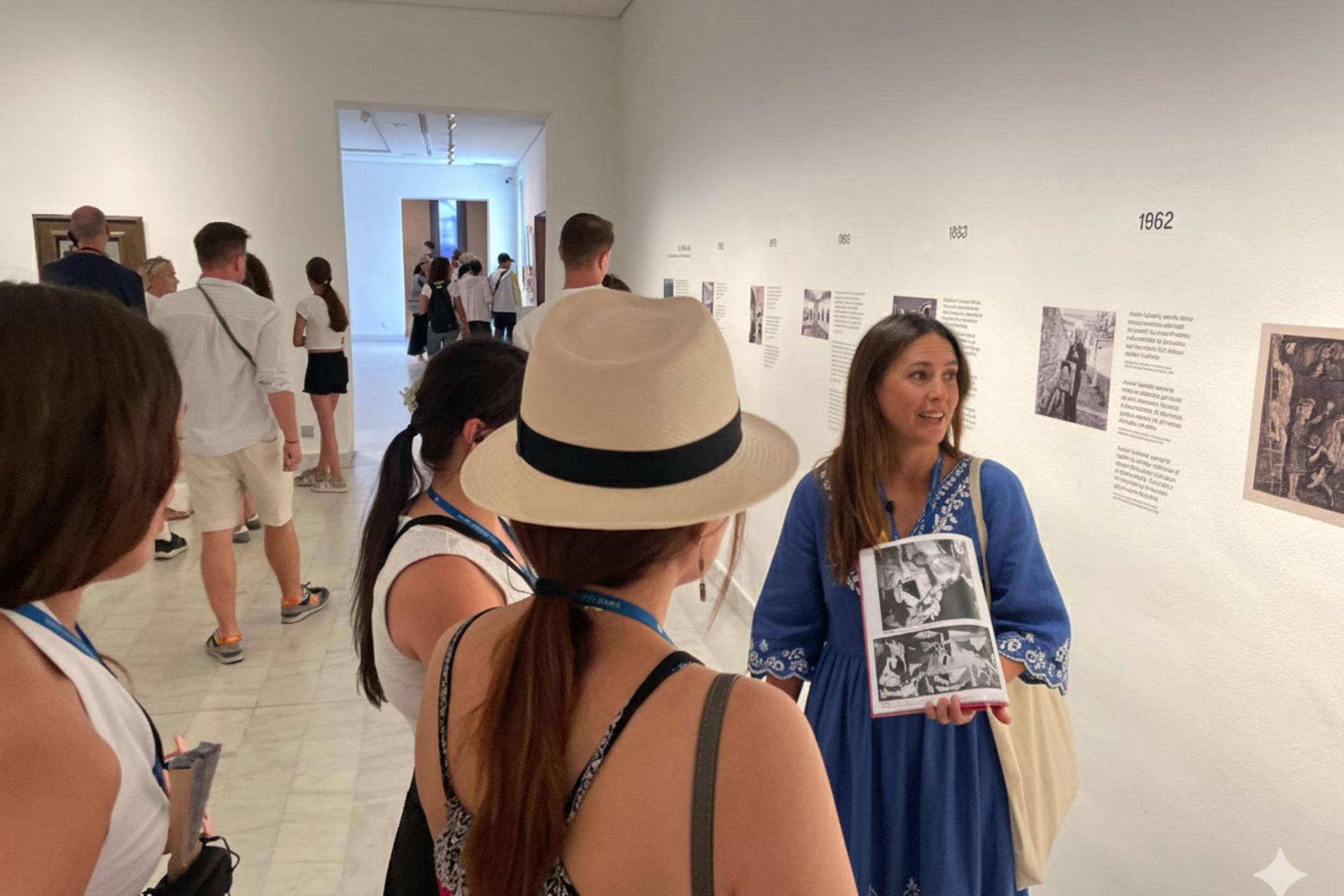 Barcelona Picasso Museum & Gothic Quarter Half-Day Immersive Experience - Thumbnail 4