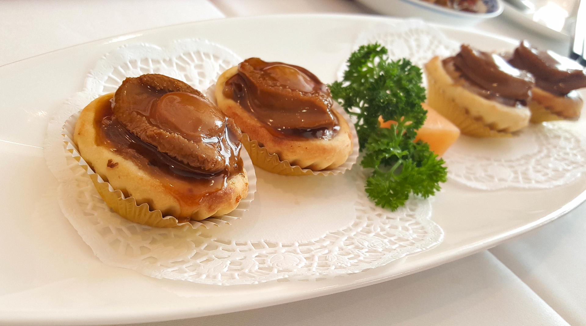 Ah Yat Harbour View Restaurant in Tsim Sha Tsui - Image 1