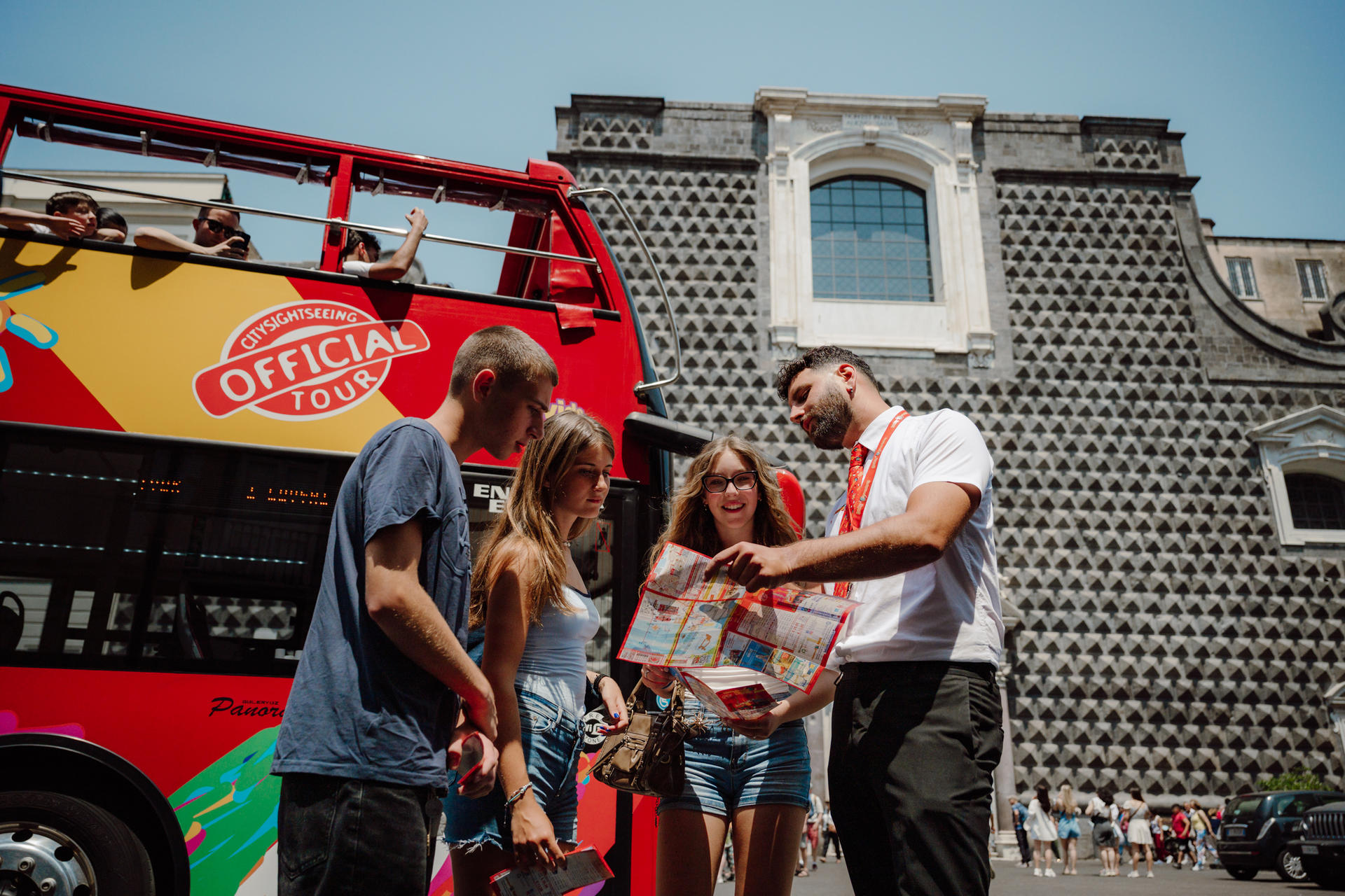 City Sightseeing Napoli Hop On Hop Off Tour 24h - Thumbnail 10