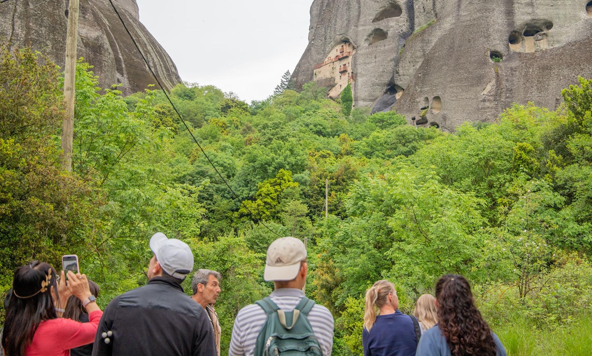 Midday monasteries and hidden caves bus tour in Meteora - Thumbnail 31