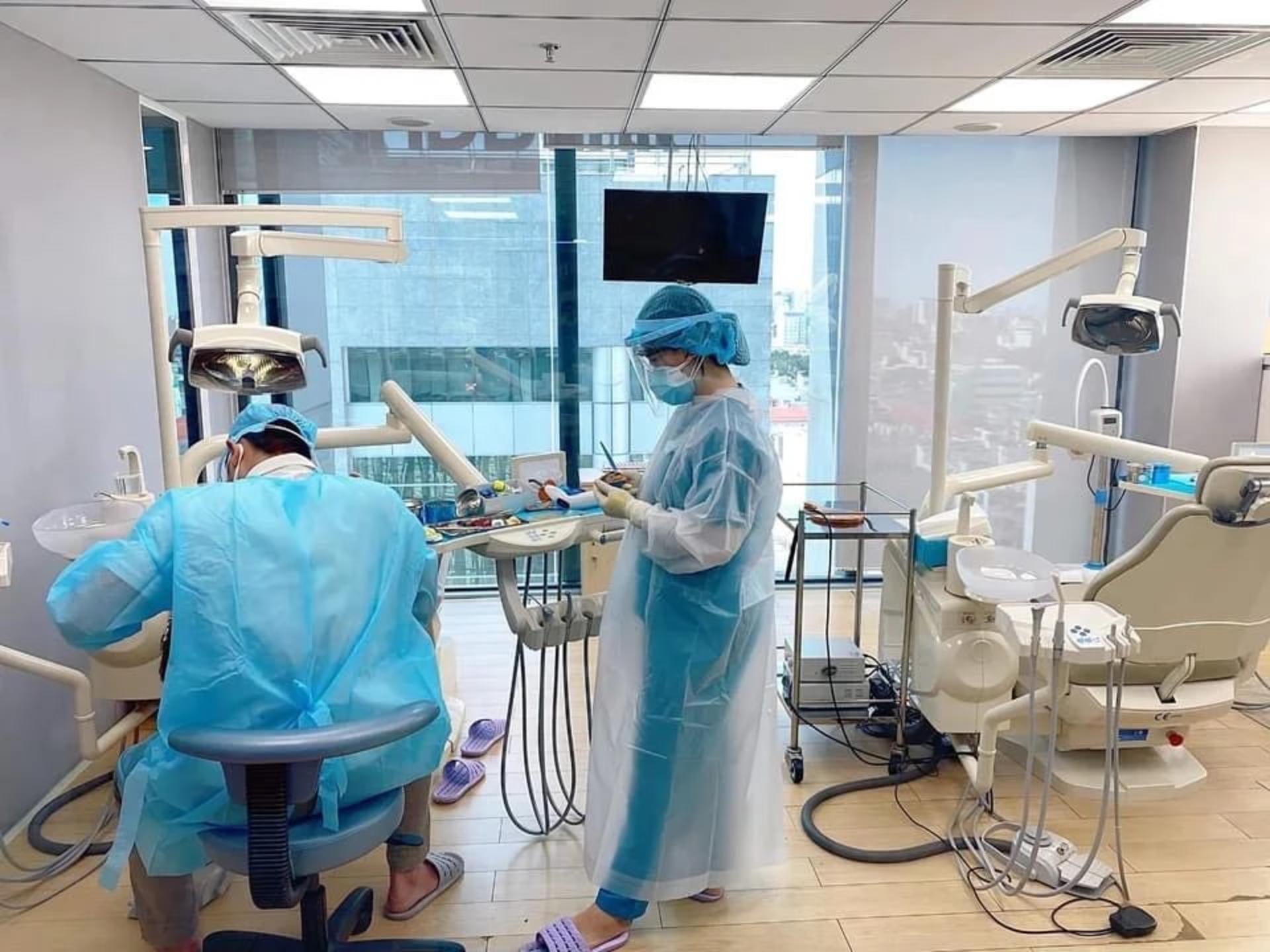 Teeth Whitening and Scaling in Ha Noi City by BeDental - Thumbnail 8