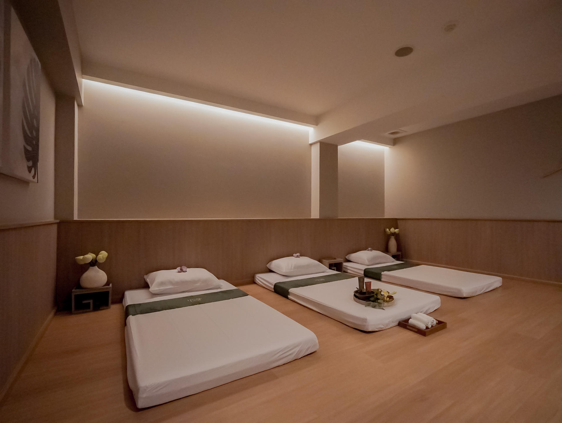 Health Land Spa at Surawong in Bangkok - Thumbnail 6