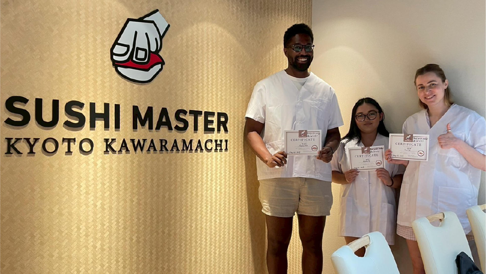 (SAME-DAY OK!) Sushi Making Class in Kyoto - Become a Sushi Master!! - Thumbnail 19