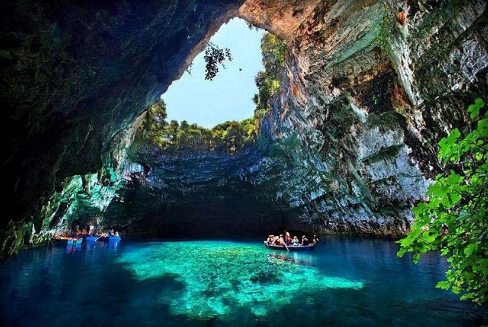Kefalonia Half-Day Private Tour with Melissani Cave Lake - Thumbnail 5
