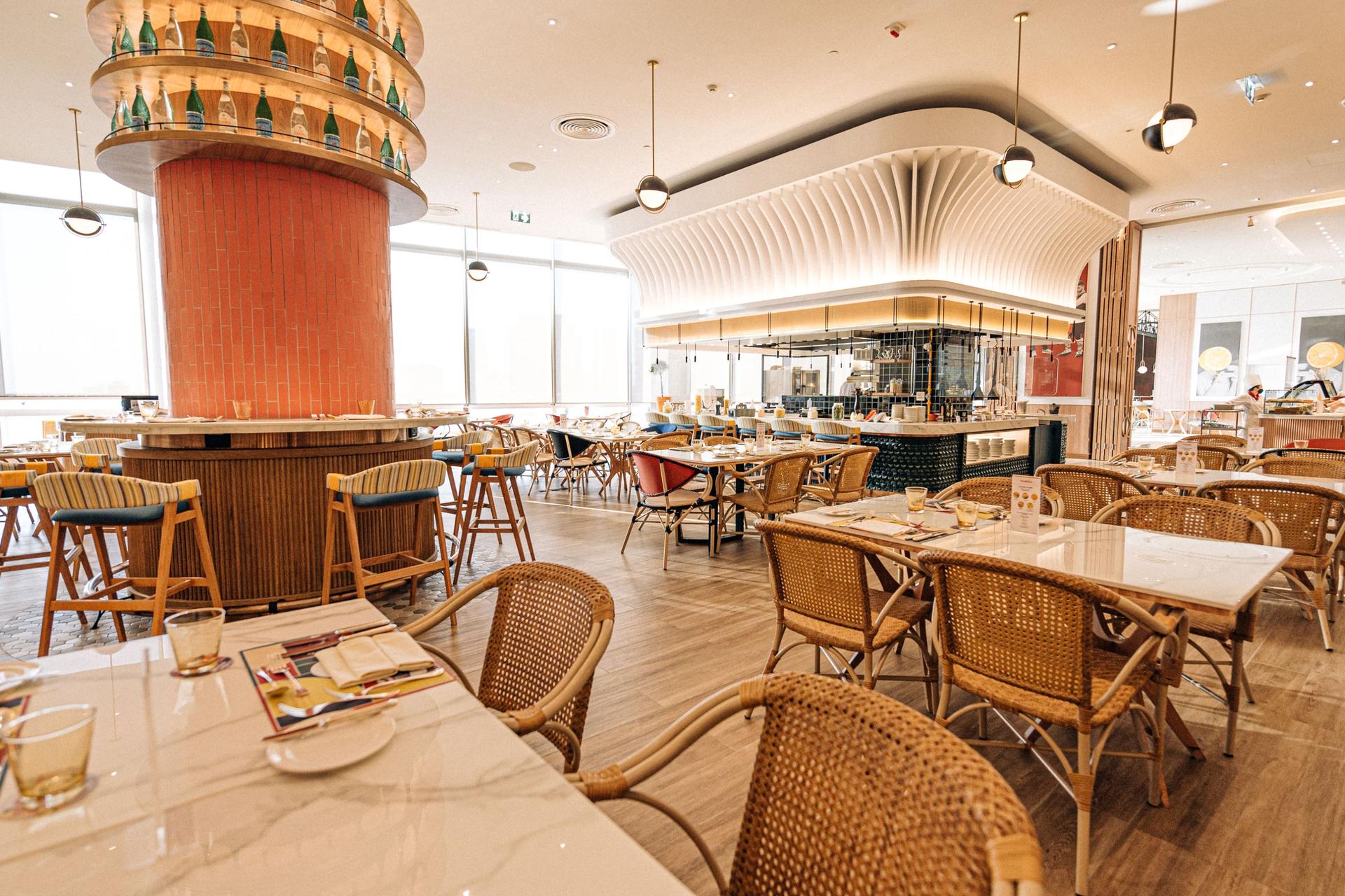 Ventisi Restaurant & Buffet Centara Grand at CentralWorld - Thumbnail 16