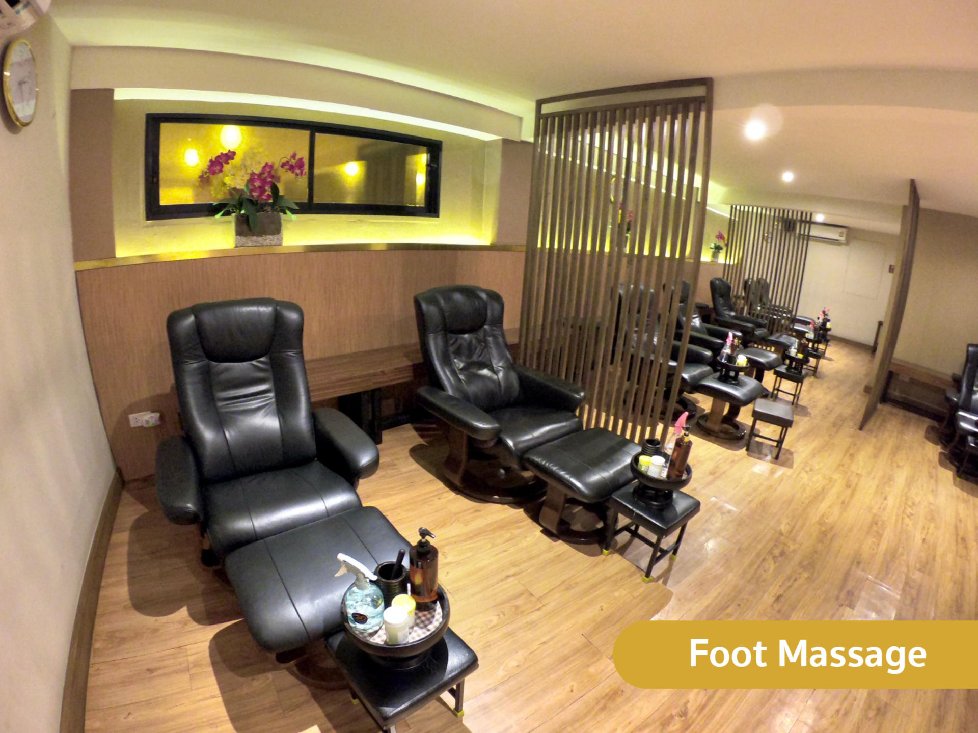 Lek Massage and Spa at Sukhumvit 24 Experience in Bangkok - Thumbnail 4