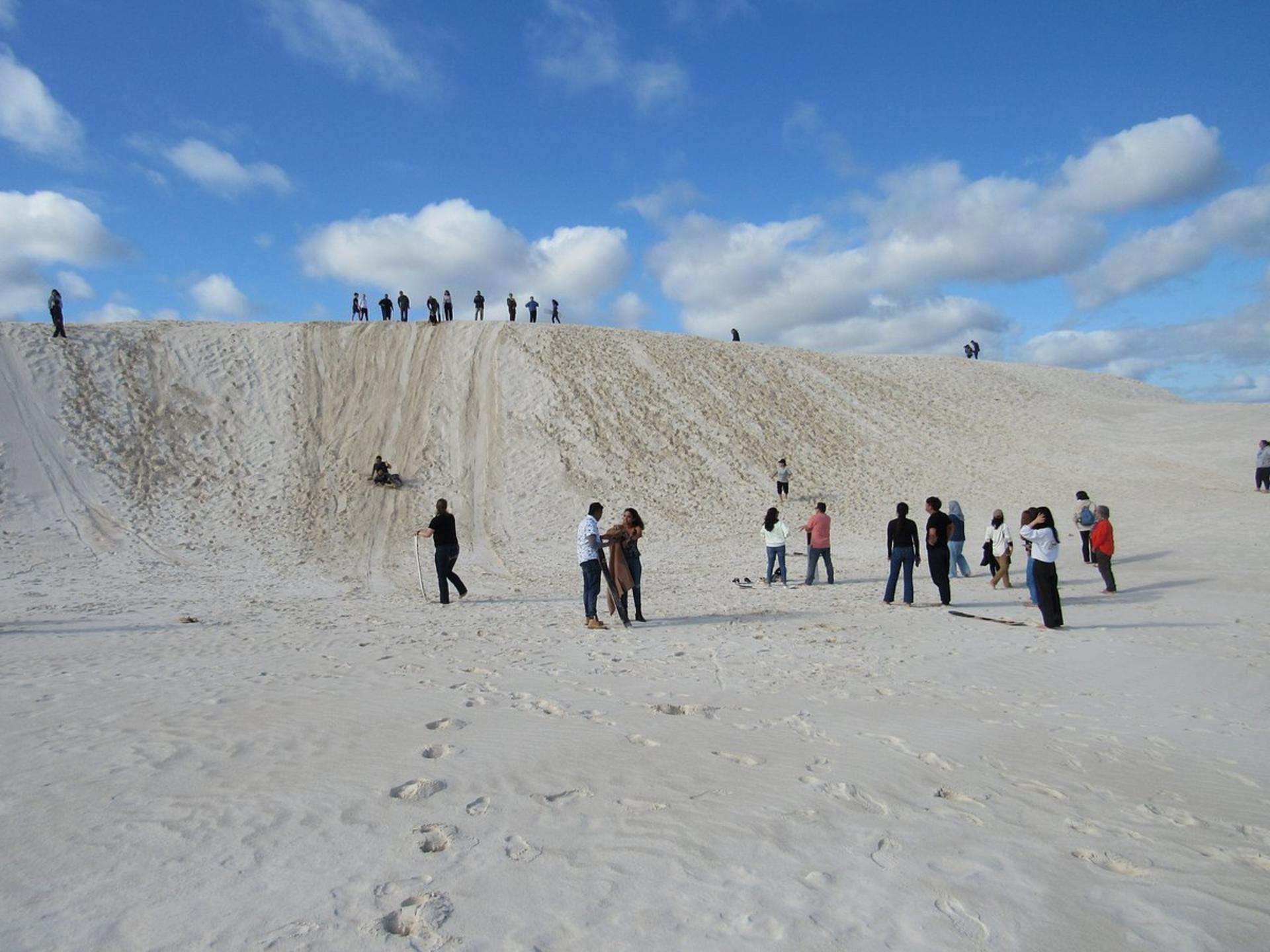 Pinnacles Sunset Dinner & Star Gazing Tour with Sandboarding - Thumbnail 5