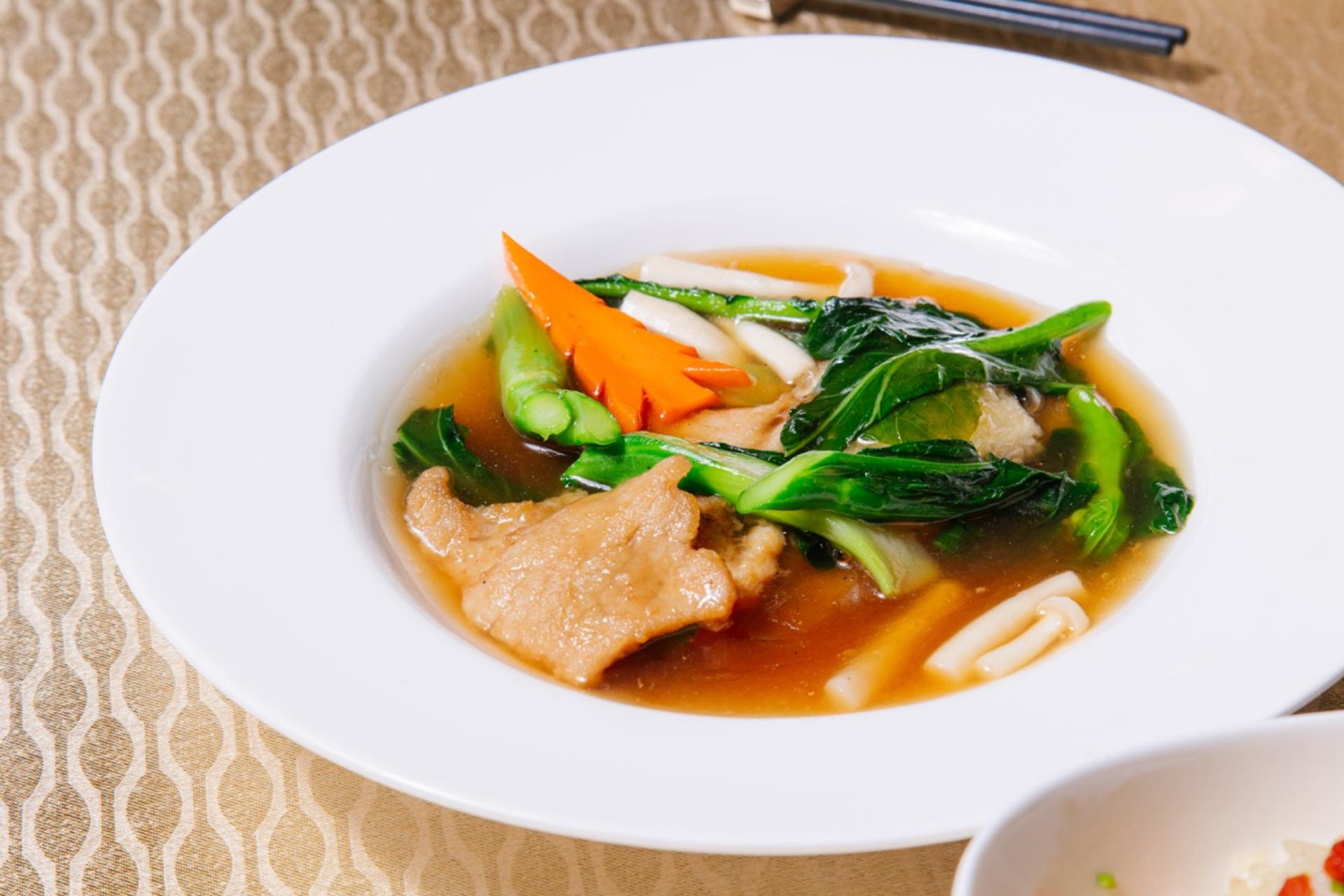 The Mulberry Chinese Cuisine at The Berkeley Hotel Pratunam  - Thumbnail 9
