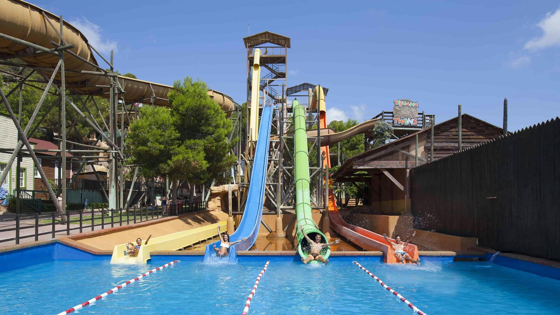 Western Water Park ticket in Magaluf - Thumbnail 2