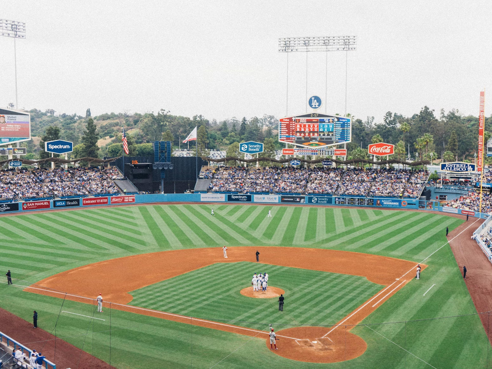 Los Angeles Dodgers Baseball Game Ticket at Dodger Stadium - Thumbnail 4