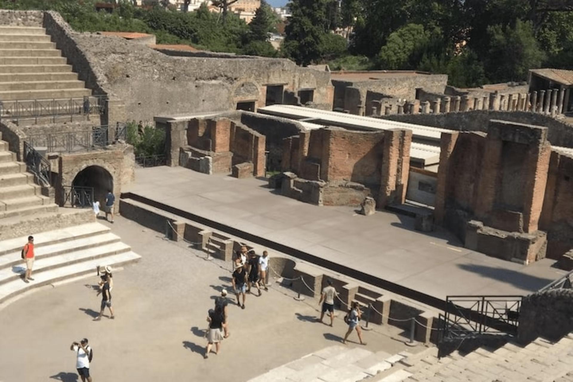 Pompeii Ruins Half Day Guided Tour from Naples - Thumbnail 3