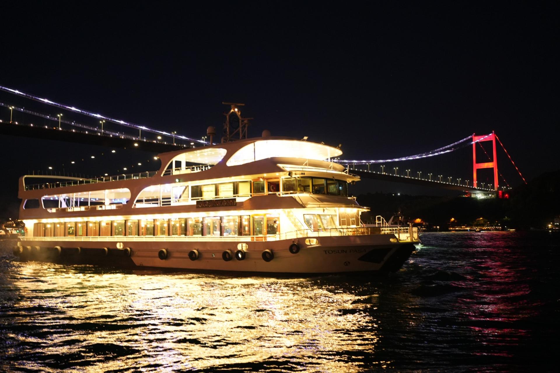 Istanbul Night Cruise with Dinner and Traditional Performances - Thumbnail 2