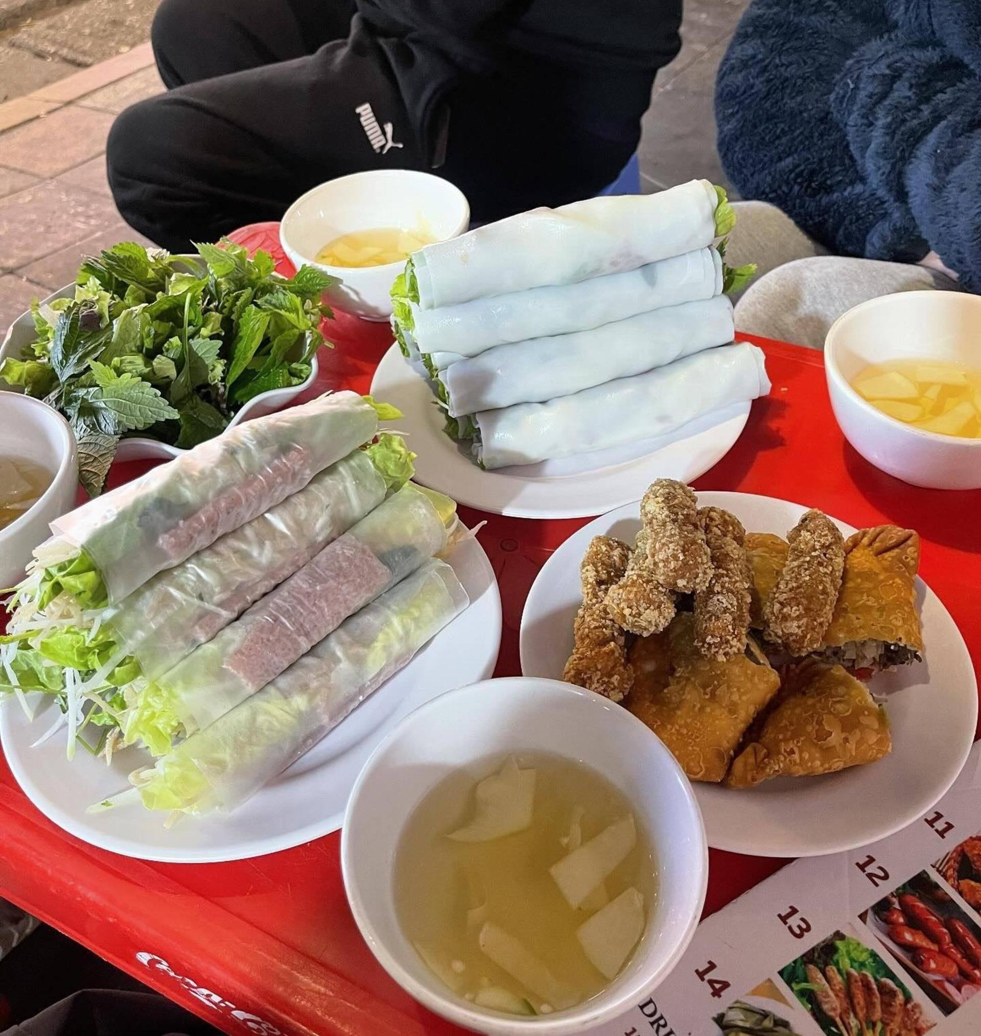 Hanoi Stroll & "Rolling" Street Food Walking Tour  - Thumbnail 2