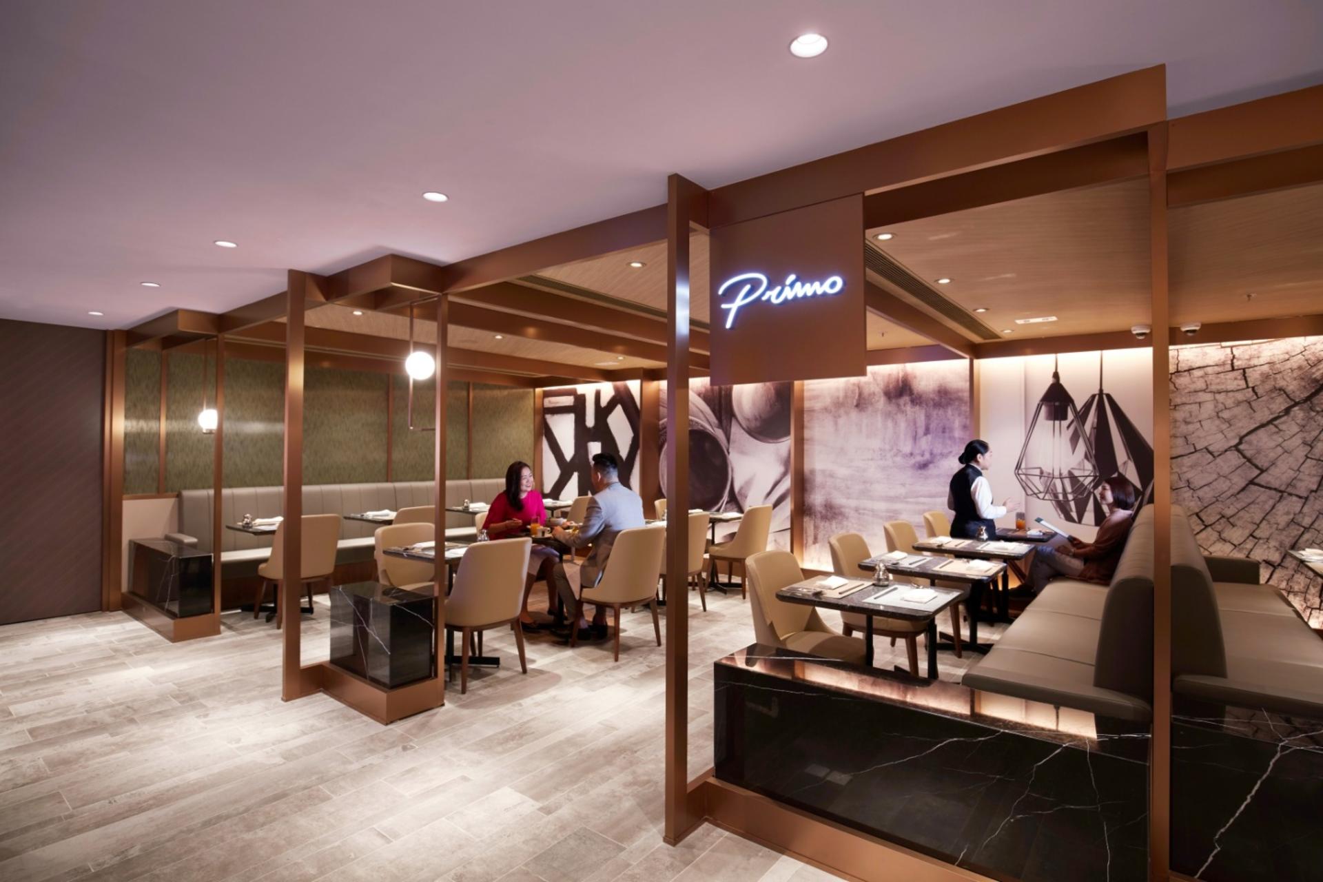Hong Kong International Airport Plaza Premium First Lounge Service - Thumbnail 4