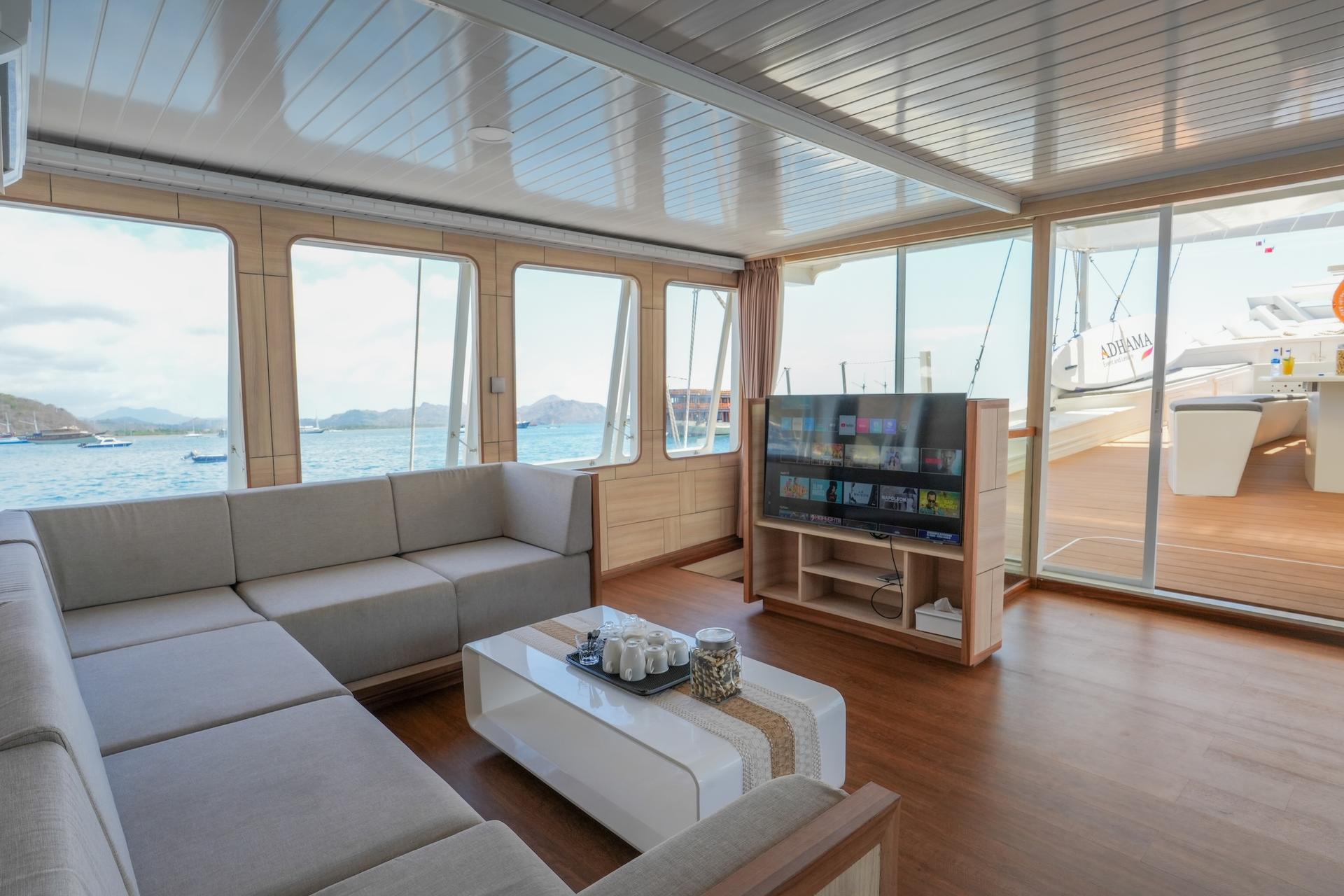 [Luxury Phinisi] 3D2N Mosalaki Phinisi Liveaboard from Labuan Bajo - Thumbnail 8