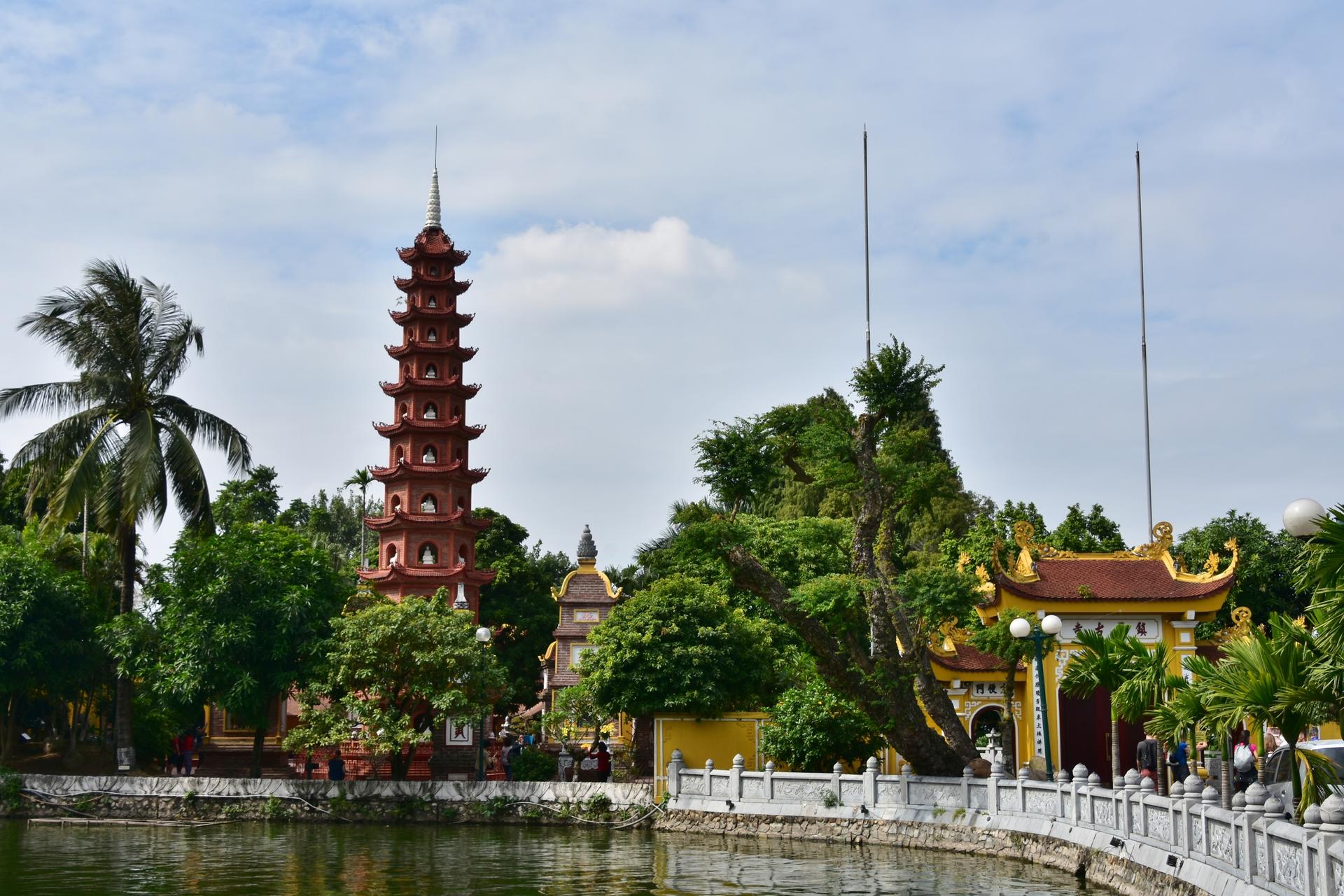 Vegan Cooking Class at Dine With Locals and Pagoda Visit in Ha Noi - Thumbnail 3