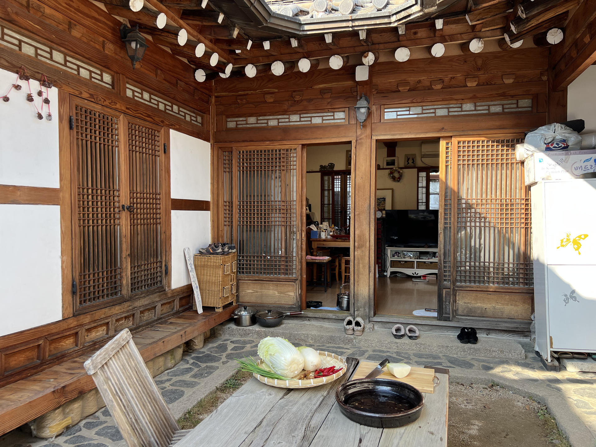 Kimchi Cooking Class in Traditional Hanok House & Donate Kimchi - Thumbnail 2