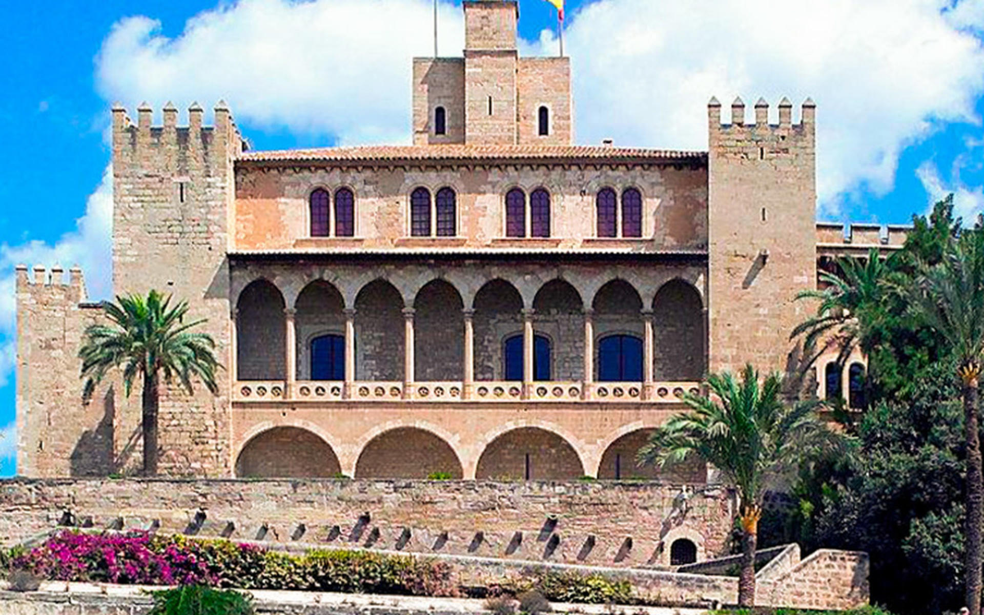 Royal Palace of La Almudaina Ticket - Image 1