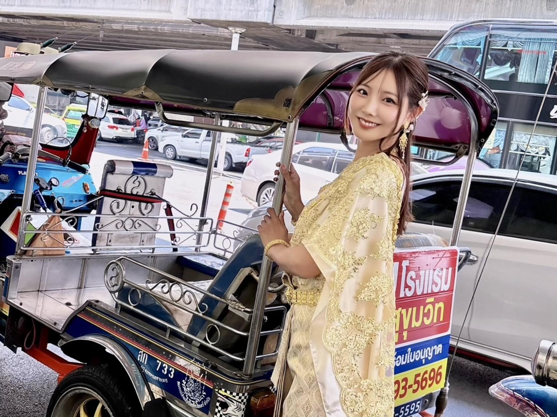 Thai Costume rental by Memory Bangkok at Asoke in Bangkok - Thumbnail 15
