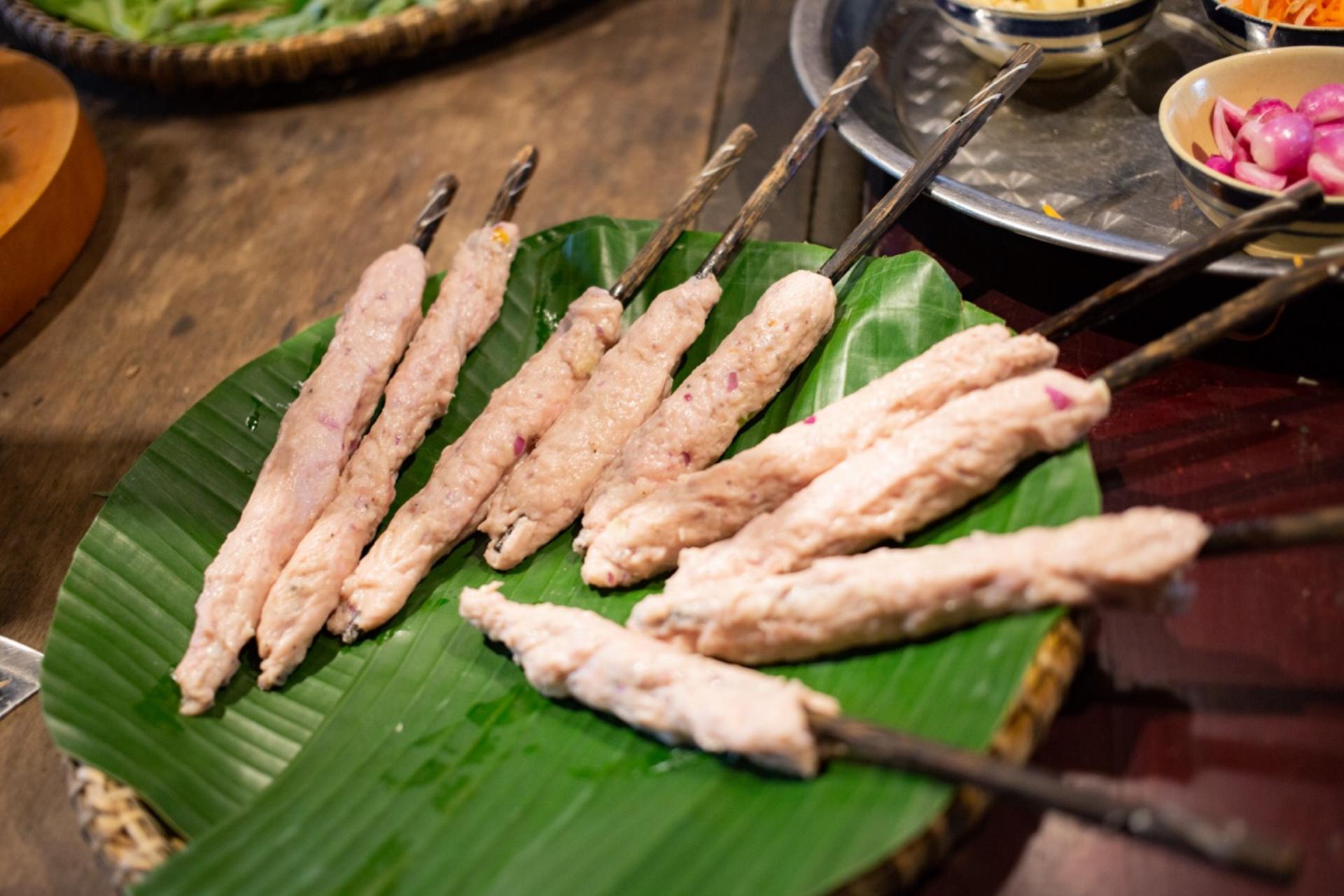 Vietnamese Cuisines Cooking Class at Nha Trang Xua Restaurant - Thumbnail 11