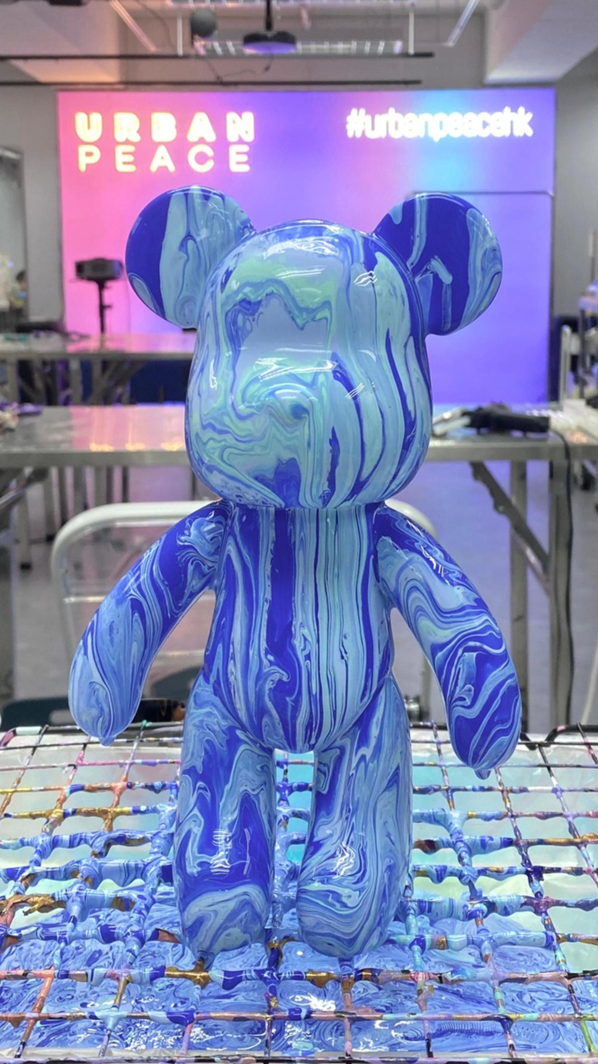 URBANPEACE - Fluid Bear | Fluid Rabbit Coin Bank Moon Lamp | Kwun Tong - Thumbnail 11