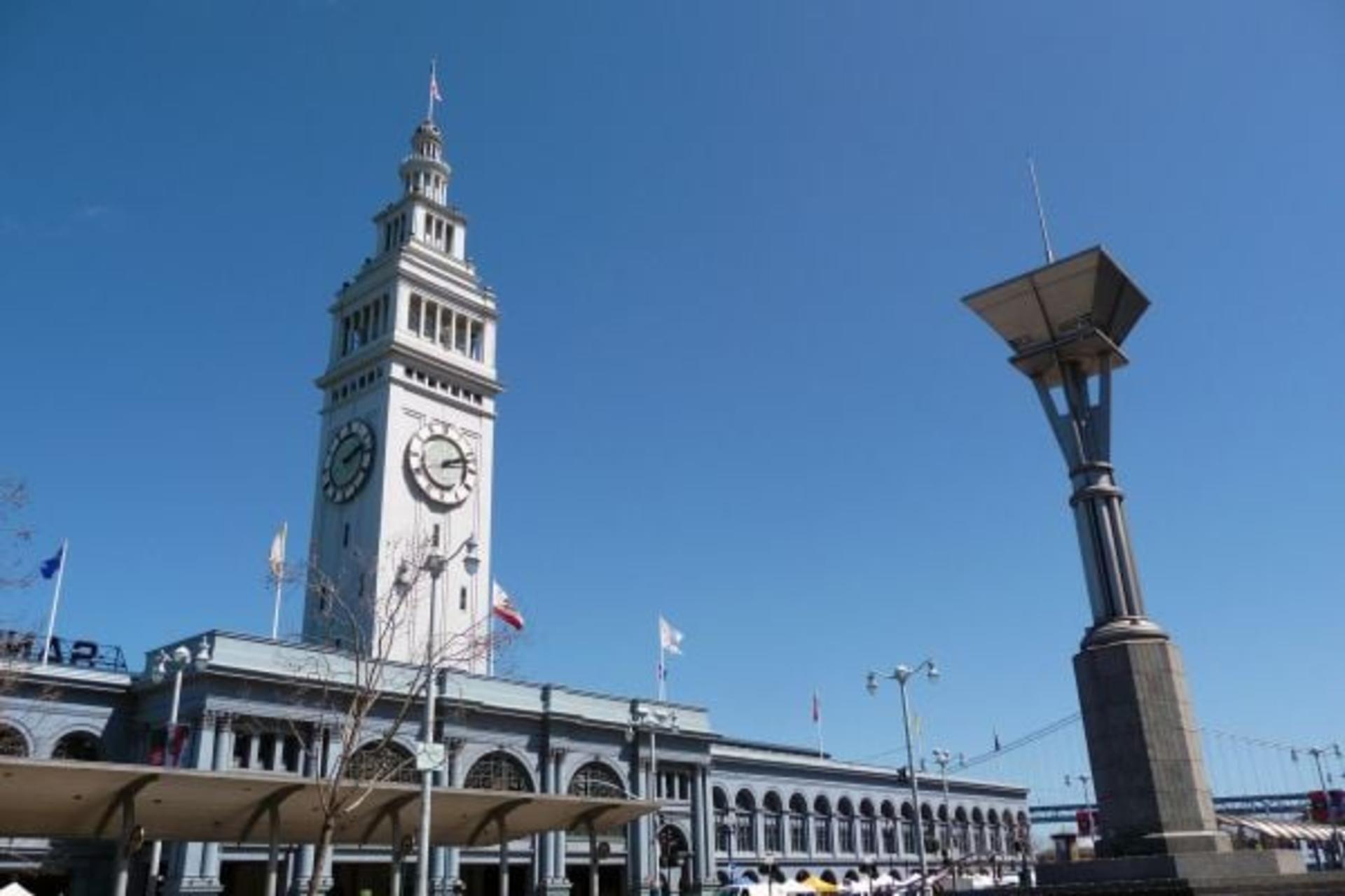 San Francisco 1 Day Hop-On Hop-Off Bus Tour - Thumbnail 15