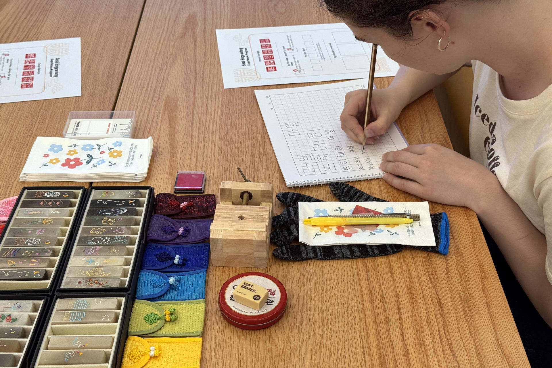[Seoul Haebangchon] Korean Name Seal Making(Your Personalized Seal) - Thumbnail 57