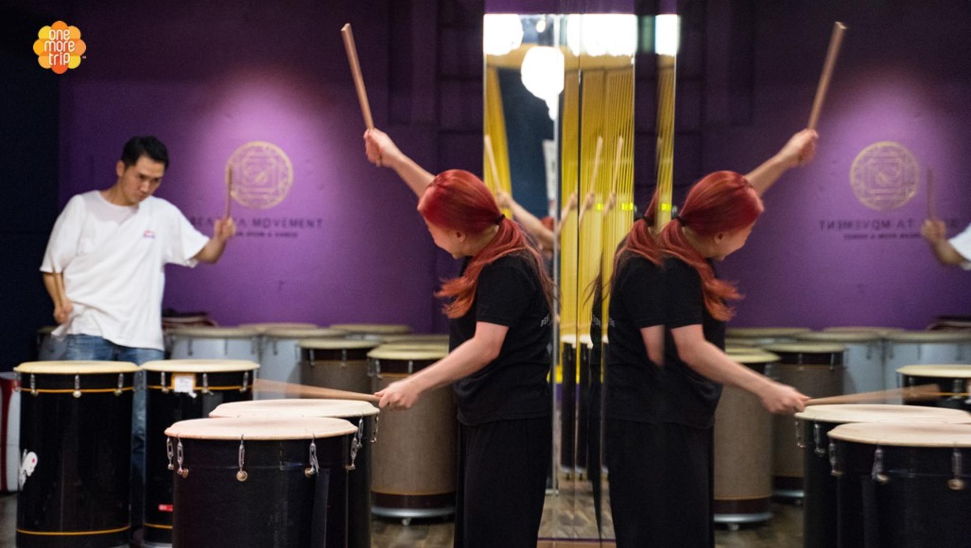 Seoul Jongno Korean Percussion Performance Experience with K-POP - Thumbnail 4