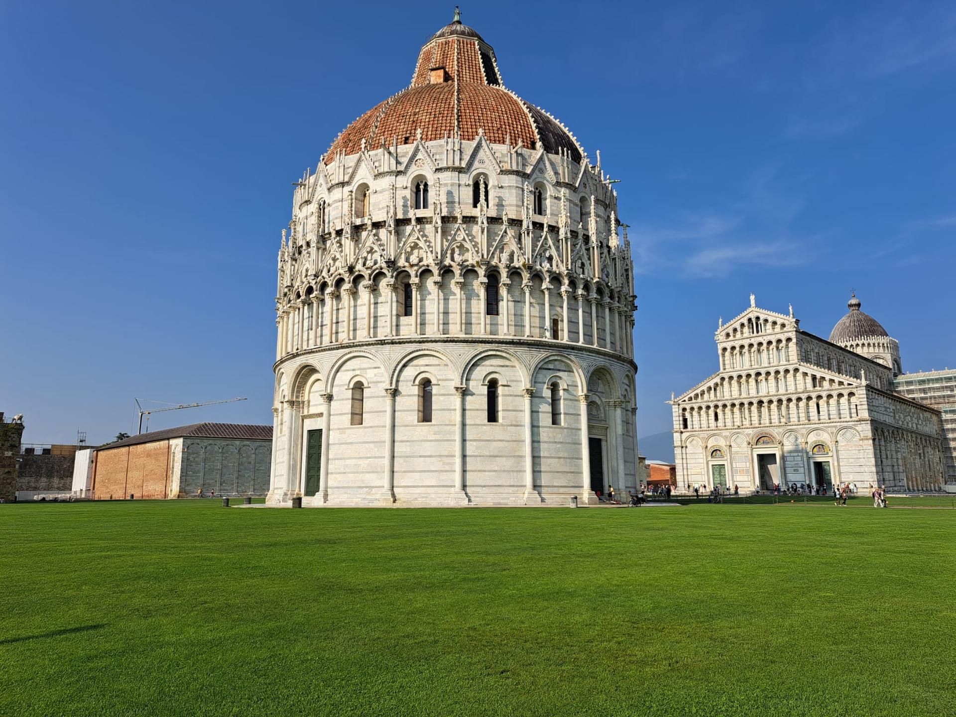 Pisa, Siena, San Gimignano with Lunch & Winery Experience - Thumbnail 2