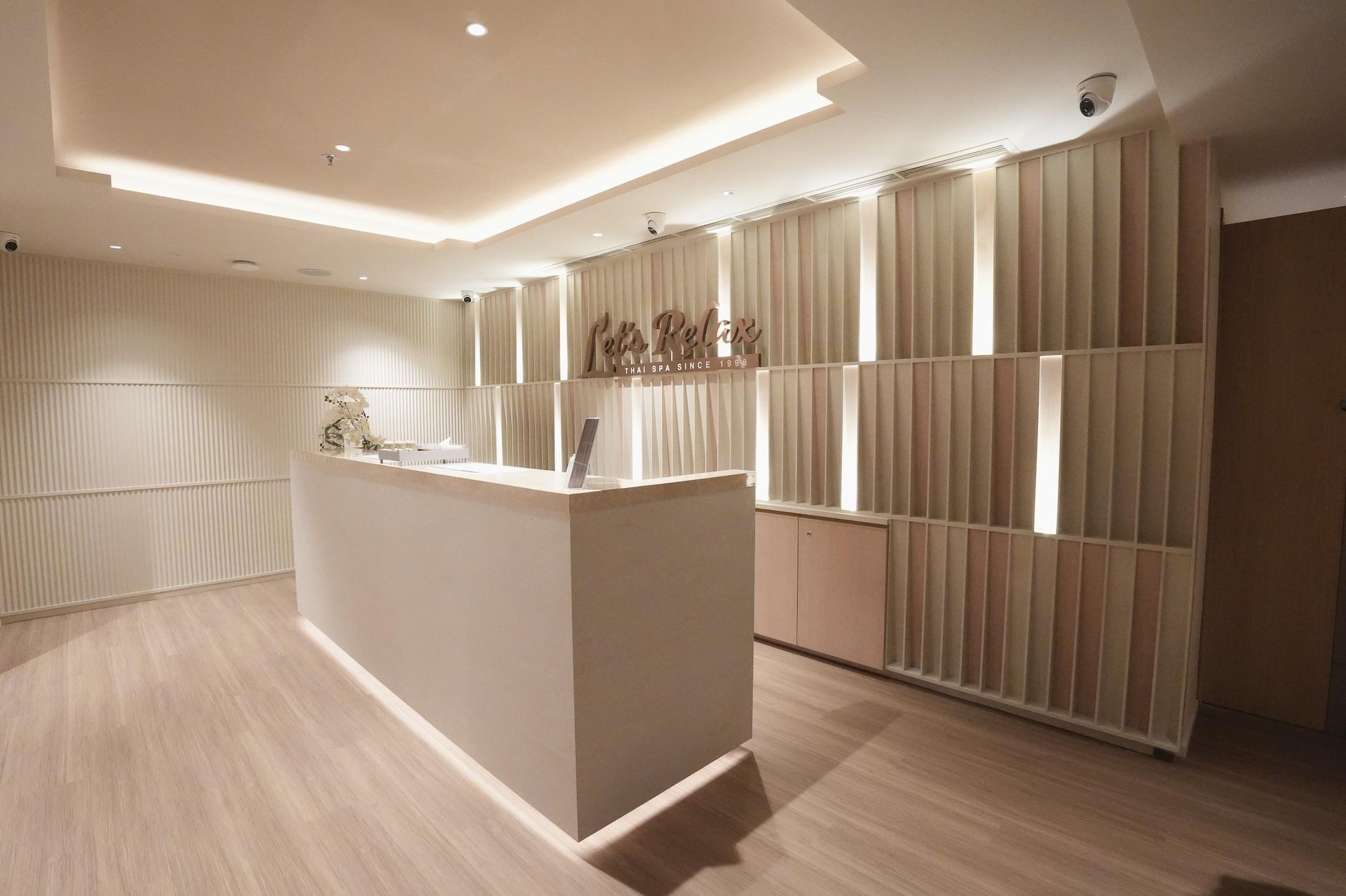 Let's Relax Spa at Asia Hotel in Bangkok - Thumbnail 2