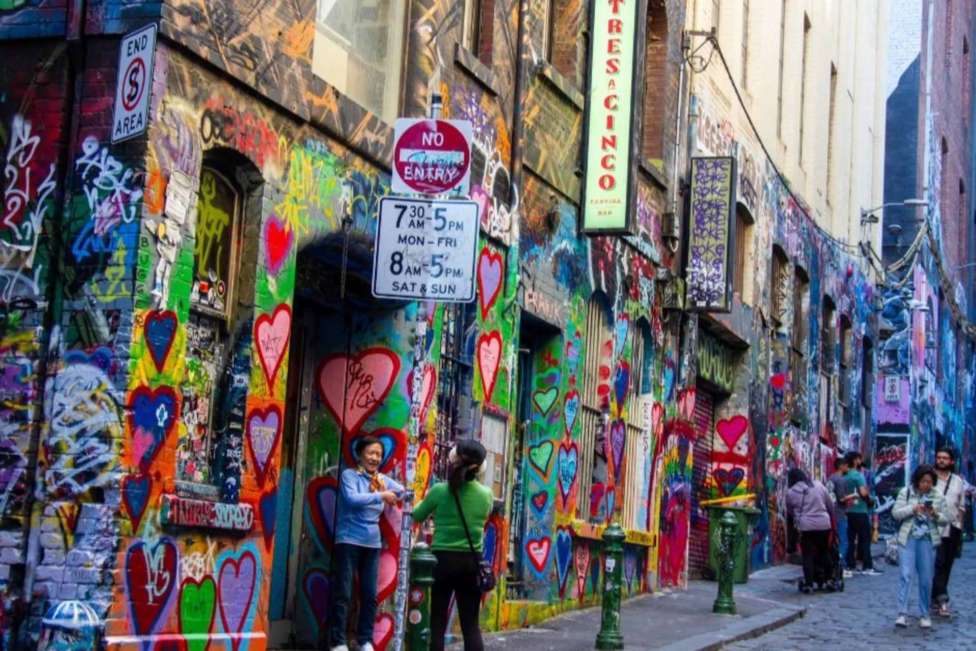 Melbourne City Highlights Small Group Tour - Thumbnail 3