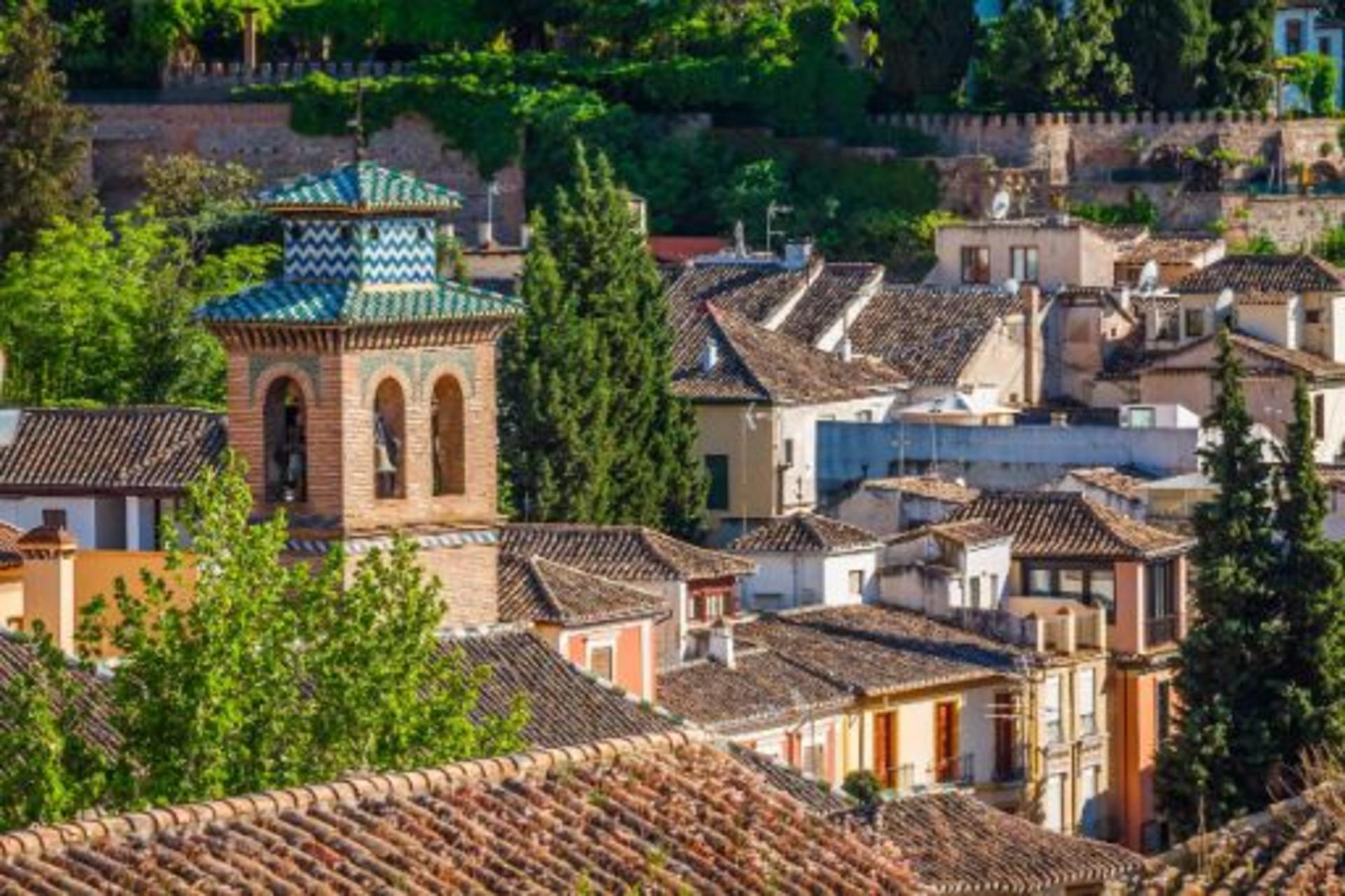 Albaicin and Sacromonte Walking Tour