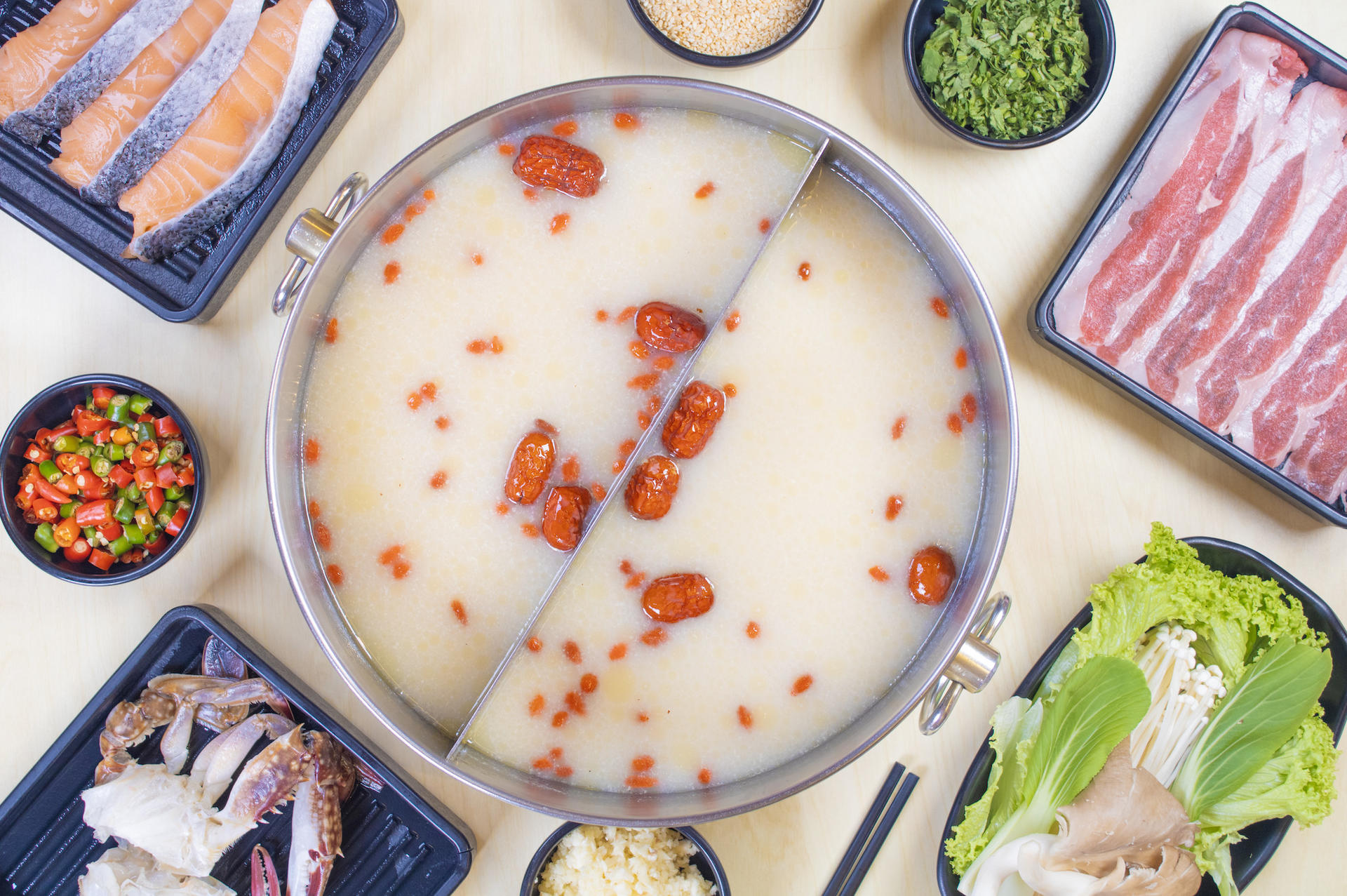 Suki Suki Halal Hotpot Buffet in Singapore - Image 1
