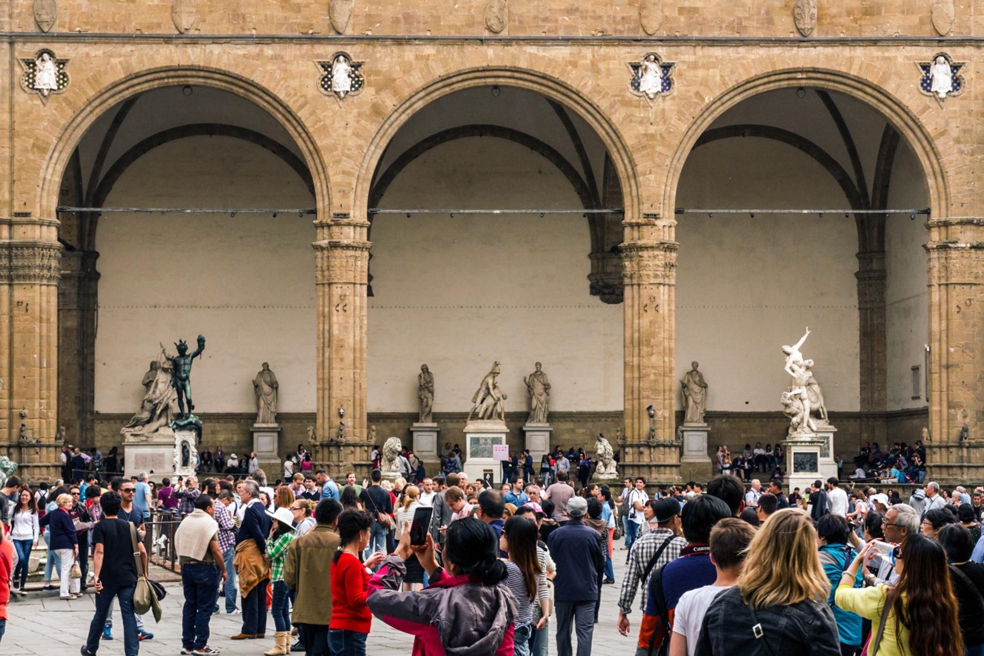 David and Duomo tour with skip the line ticket in Florence - Thumbnail 3