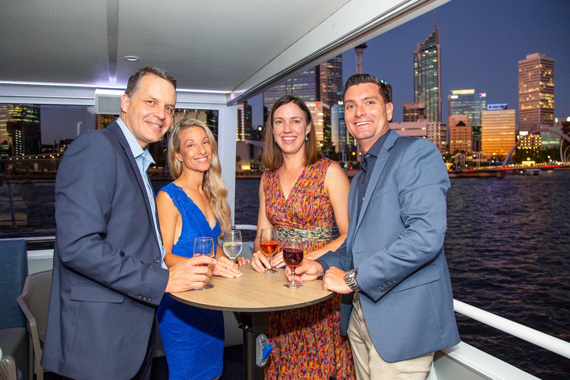 Swan River Dinner Cruise in Perth - Thumbnail 4