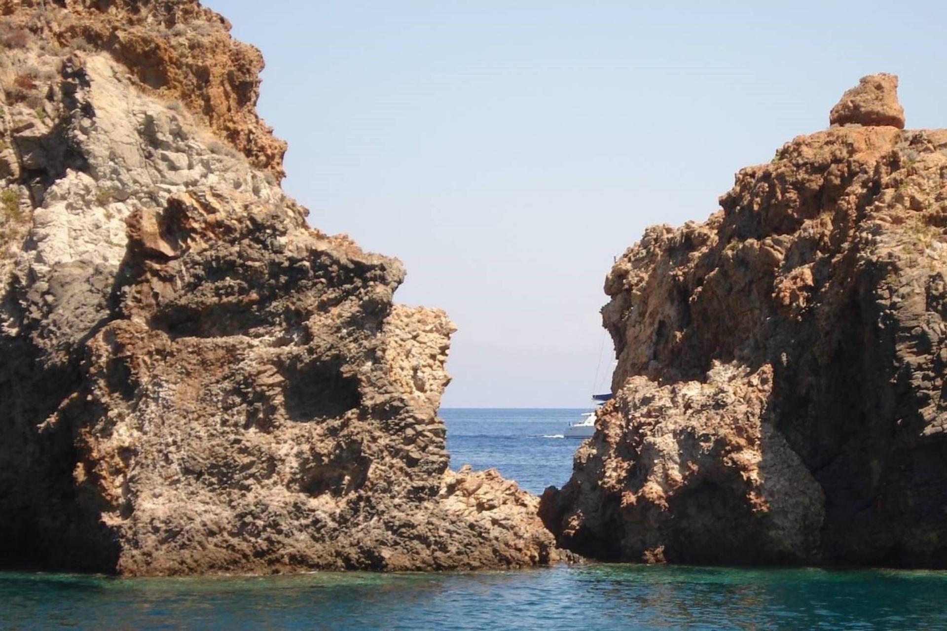 Panarea and Stromboli by night day tour from Lipari - Thumbnail 3