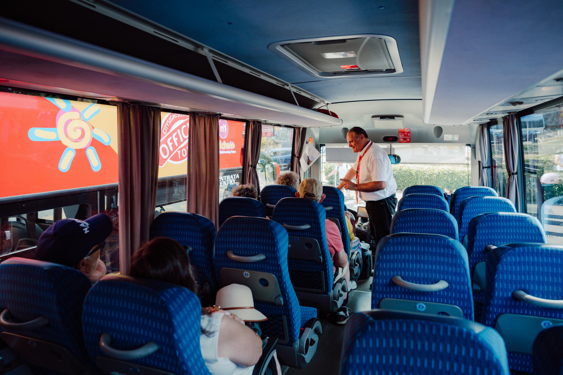 Round-Trip Shuttle Bus to Pompeii - Thumbnail 3
