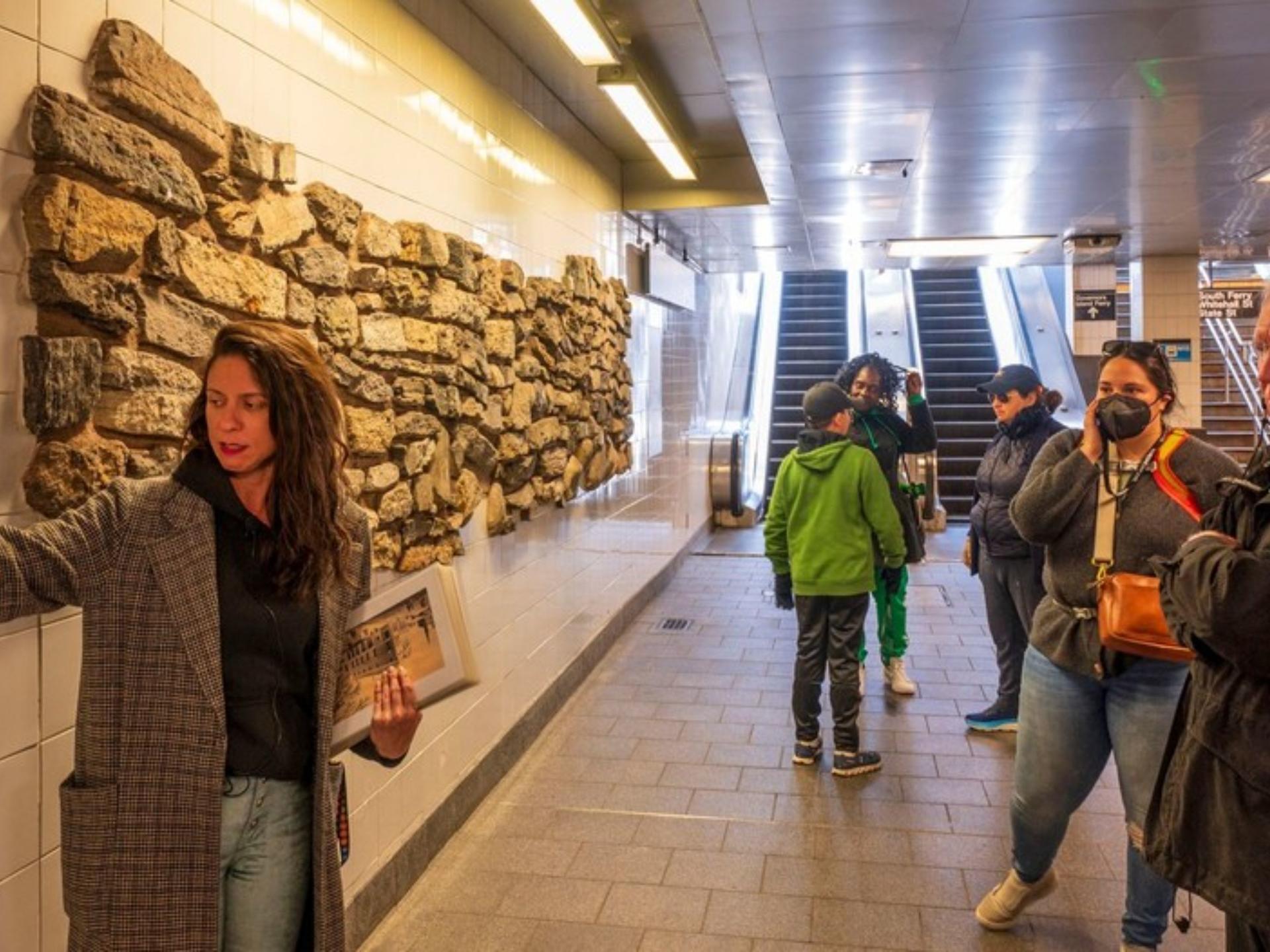 Remnants of Dutch New Amsterdam Walking Tour in New York - Image 1
