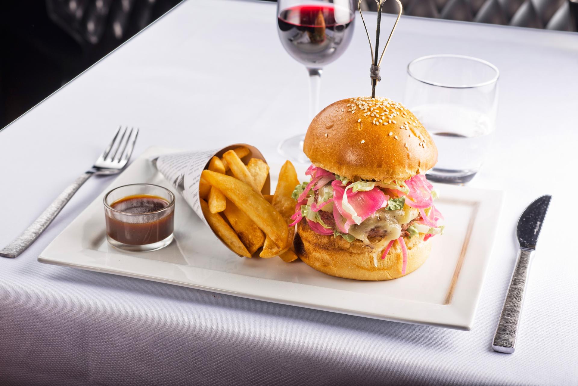 [Lunch/Dinner] Le Bistro Parisien near the Eiffel Tower in Paris - Thumbnail 8