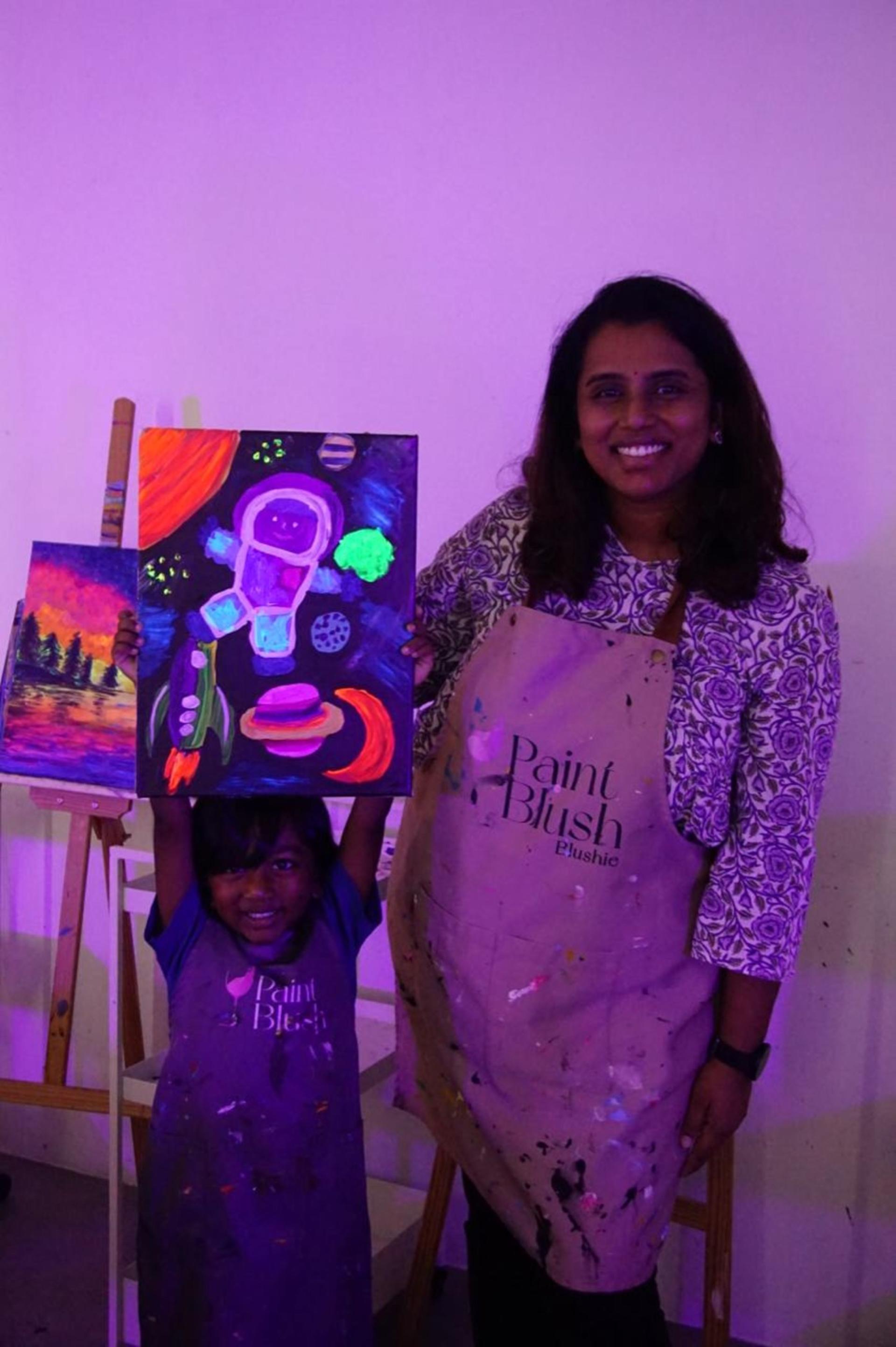 Fun Family Art Jamming Workshop in Singapore by PaintBlush Singapore - Thumbnail 9