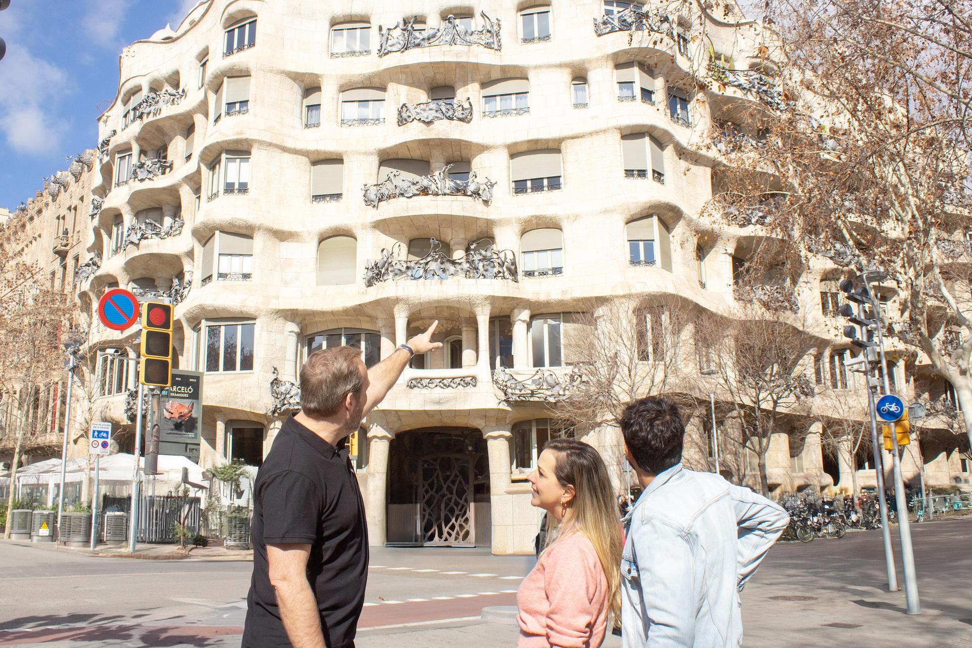 Barcelona: Private Old Town Walking, Helicopter and Boat Ride - Thumbnail 15