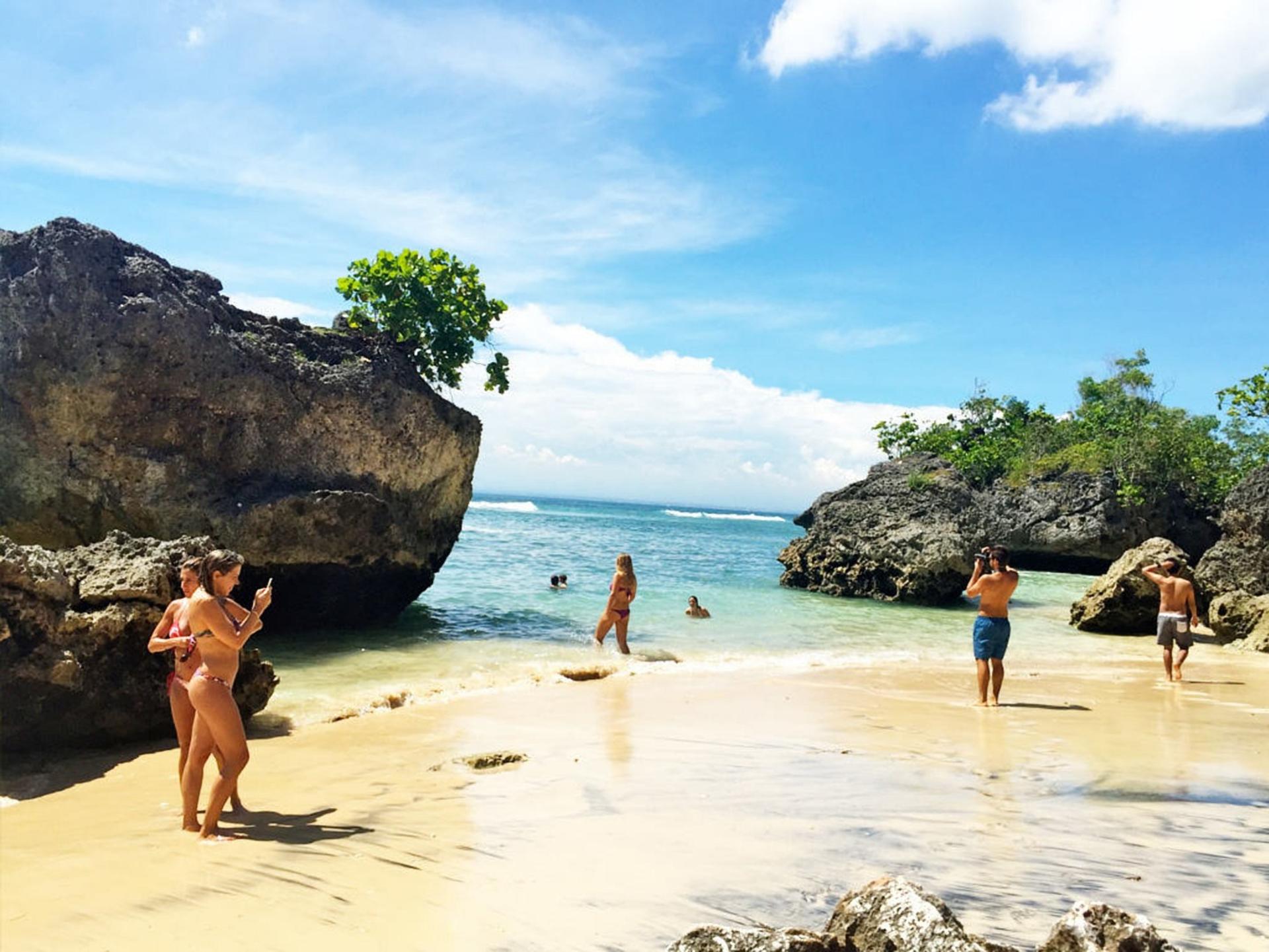 Uluwatu and Ubud Private Trip with Korean Speaking Driver - Image 1