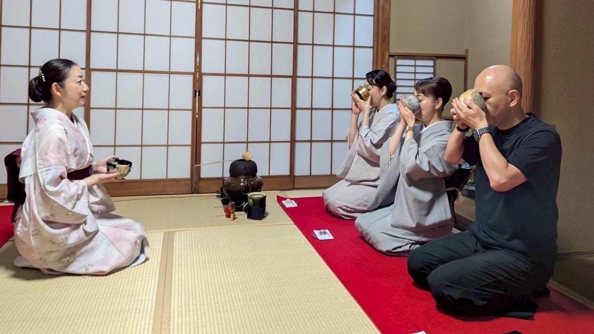 Tea Ceremony Tokyo Cha An in Shibuya - Thumbnail 8