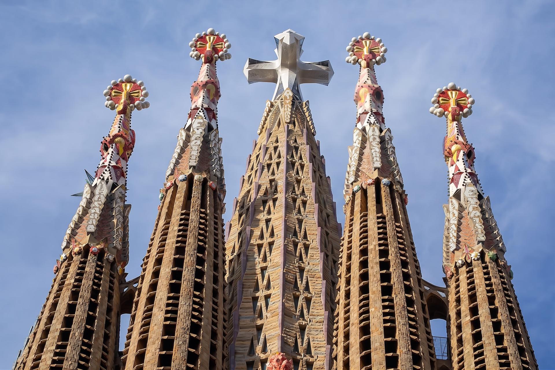 Sagrada Familia Entry Ticket with Tower Access - Image 1