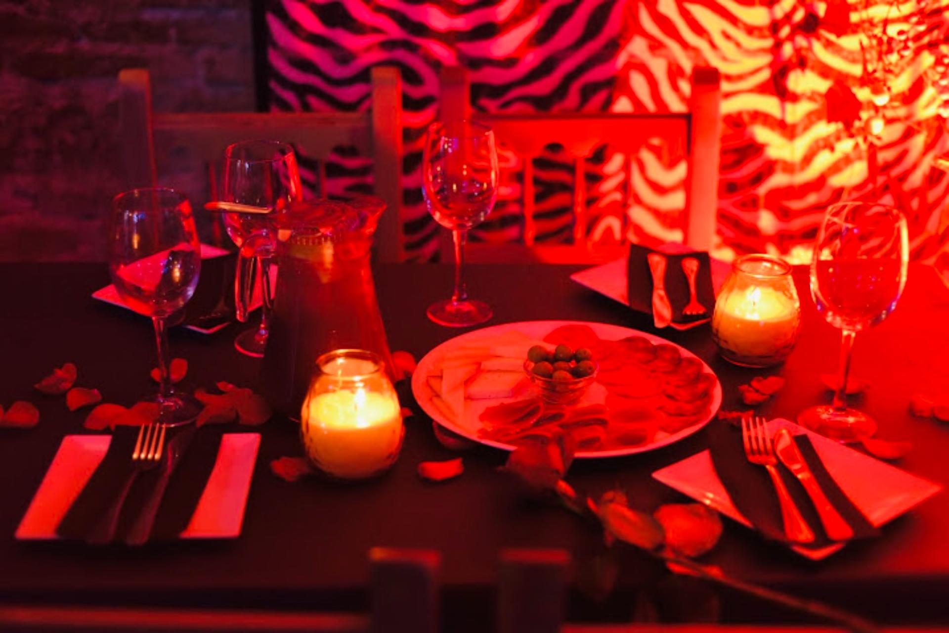 Tapas and flamenco show in Barcelona  - Thumbnail 5