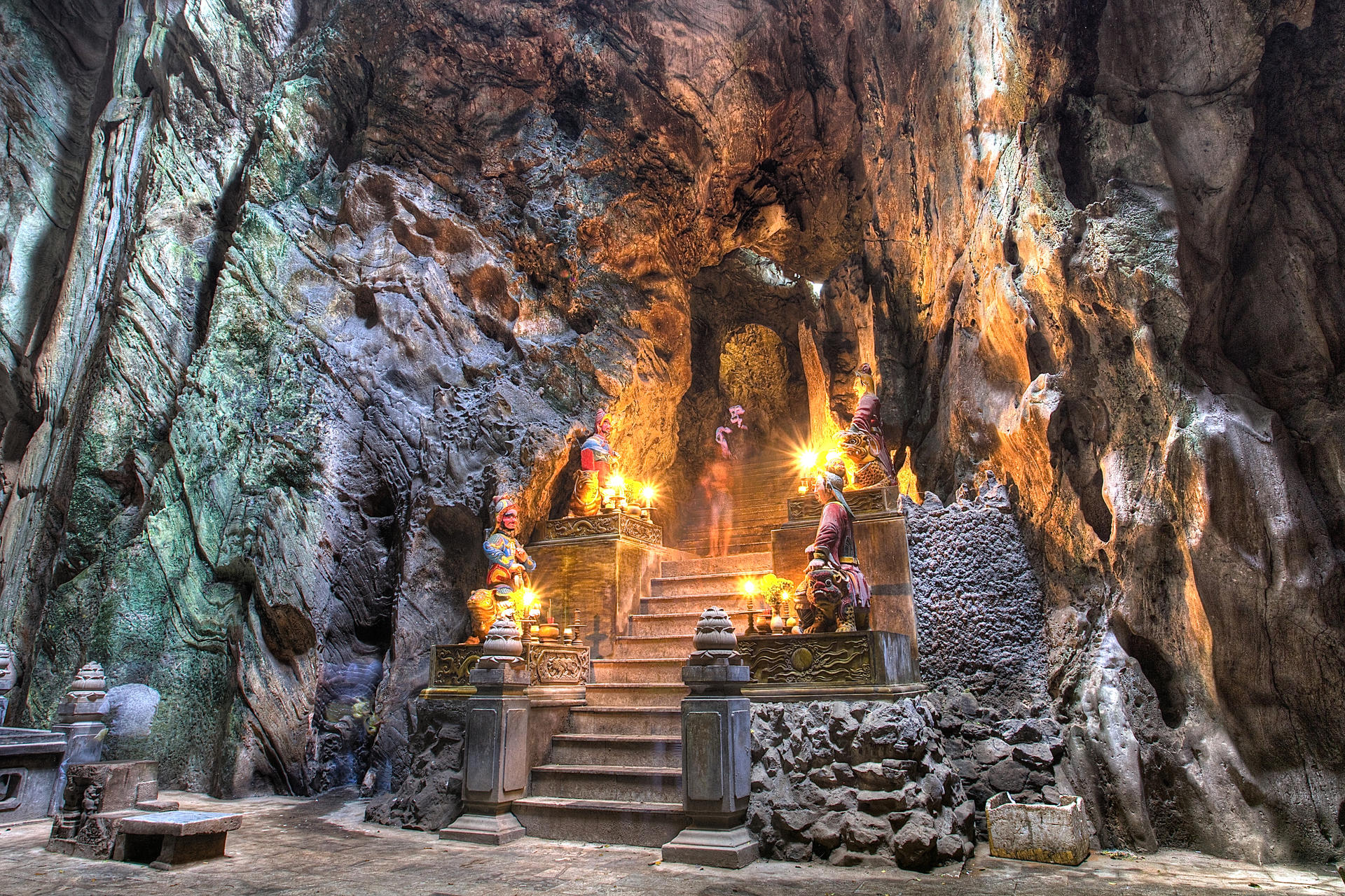 Da Nang Day Trip from Hoi An - Thumbnail 3